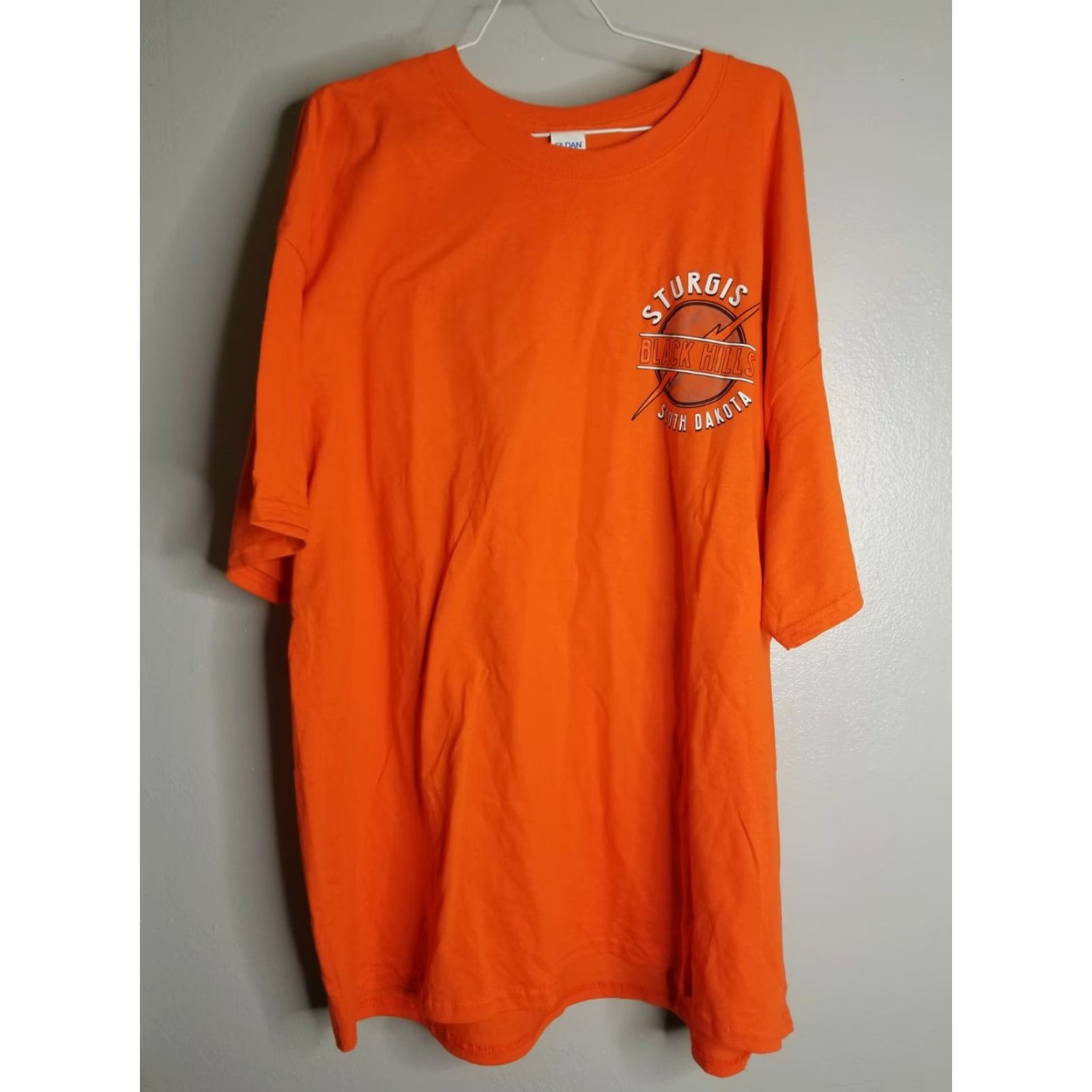Gildan Harley Davidson T-Shirt Adult 3XL Orange Sturgis South Dakota Black Hills Rally Graphic Tee Double Sided 90s Biker Mens Size US XXL / EU 58 / 5 - 2 Thumbnail