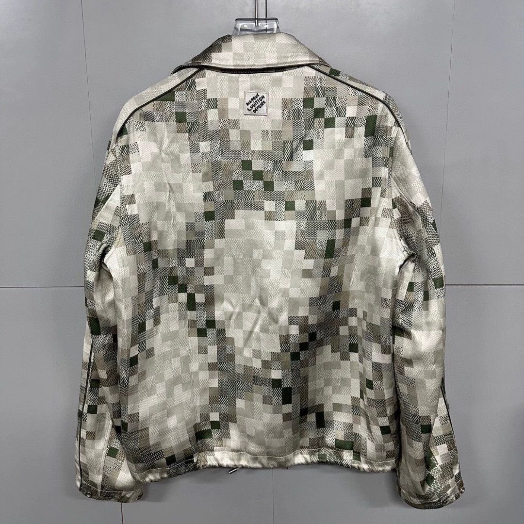 Louis Vuitton louis vuitton camouflage jacket size 46 Size US S / EU 44-46 / 1 - 2 Thumbnail
