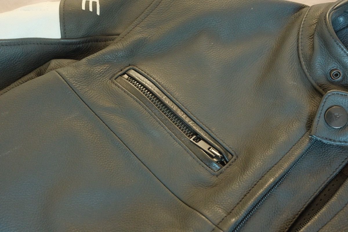 Other Dianese Men’s 48 Black Leather Motorcycle Jacket Size US M / EU 48-50 / 2 - 9 Thumbnail