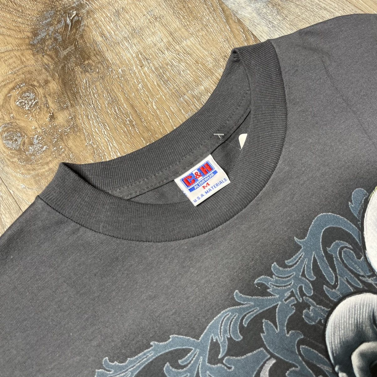 Vintage Grey Skull Pile Vintage Tee Shirt Mens Medium Y2K 2000s NEW Size US M / EU 48-50 / 2 - 5 Thumbnail