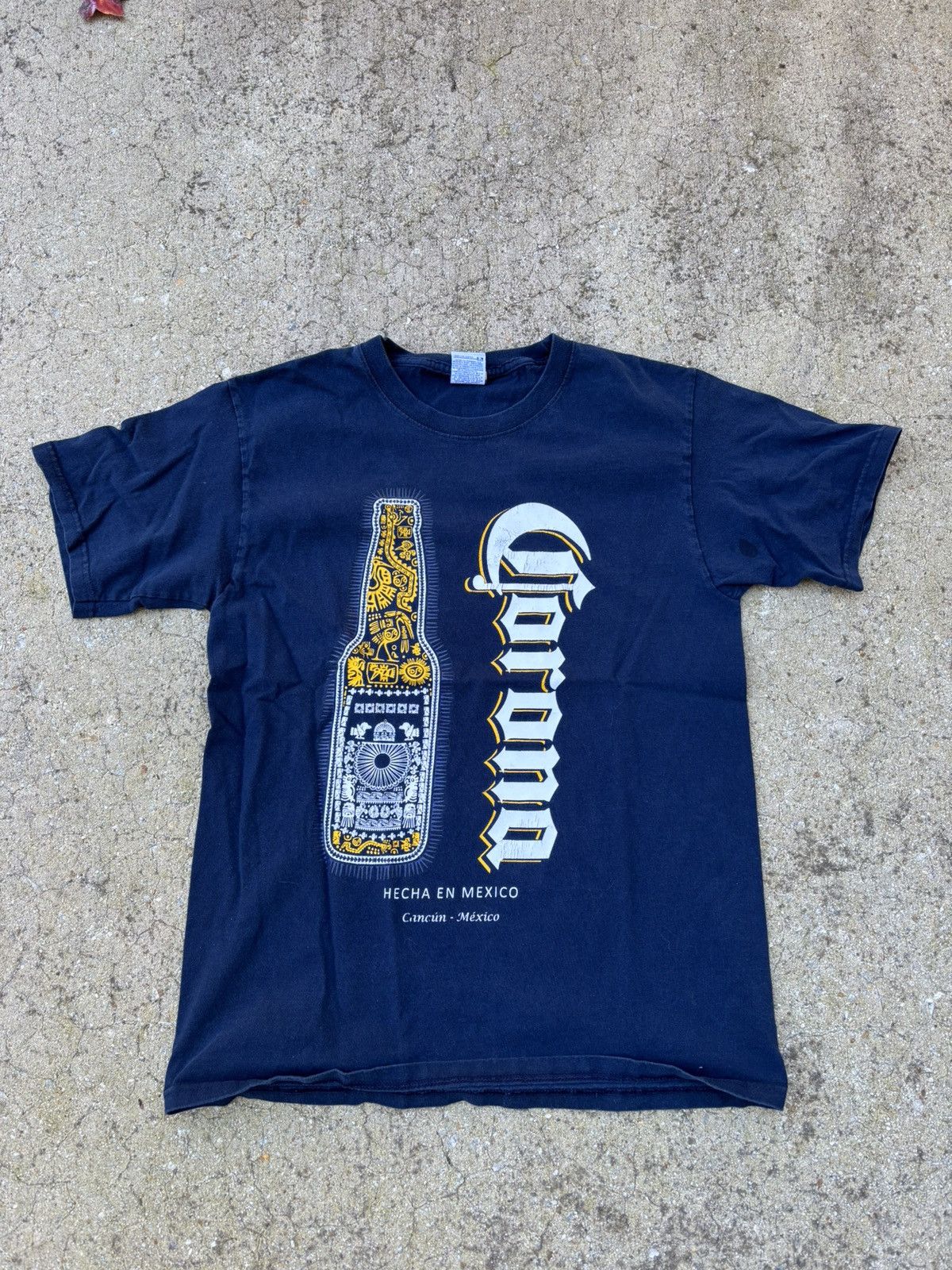 Vintage Vintage Corona Extra Beer T Shirt Size US M / EU 48-50 / 2 - 1 Thumbnail