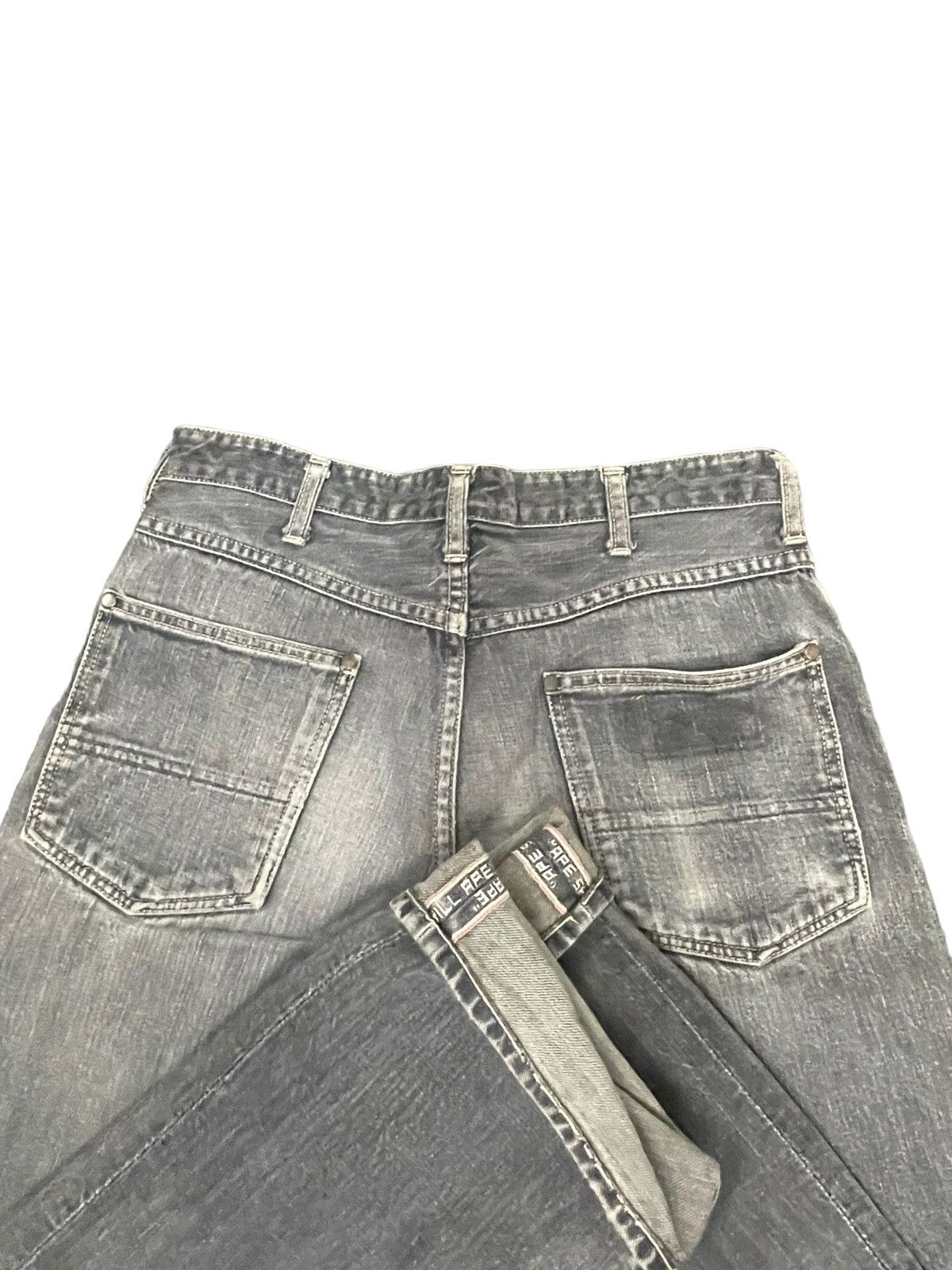 Bape Vintage Bape Busy Works Selvedge Distresed Denim Size US 31 - 10 Thumbnail