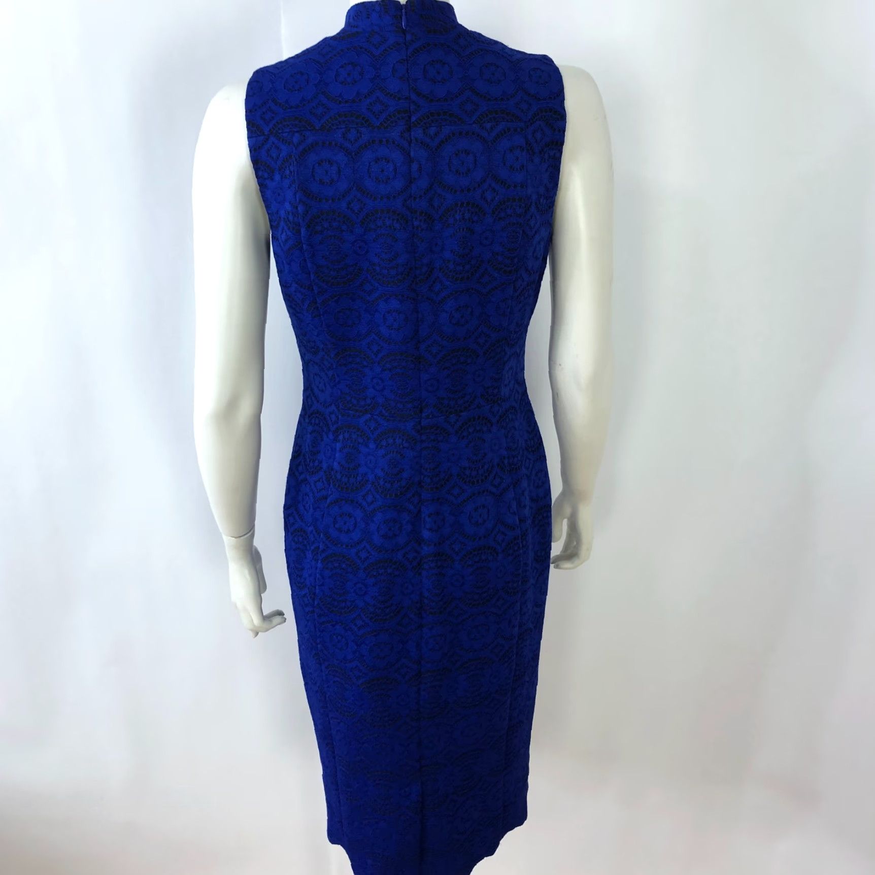 Vince Camuto Vince Camuto Dress Lace Lined Sheath Sleeveless Midi Blue 6 Cross-Body? Size M / US 6-8 / IT 42-44 - 4 Thumbnail