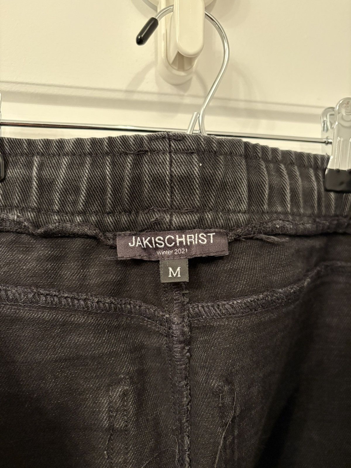 Jakischrist JAKISCHRIST “Floral Distressed Cargo Jeans” Size US 31 - 11 Thumbnail