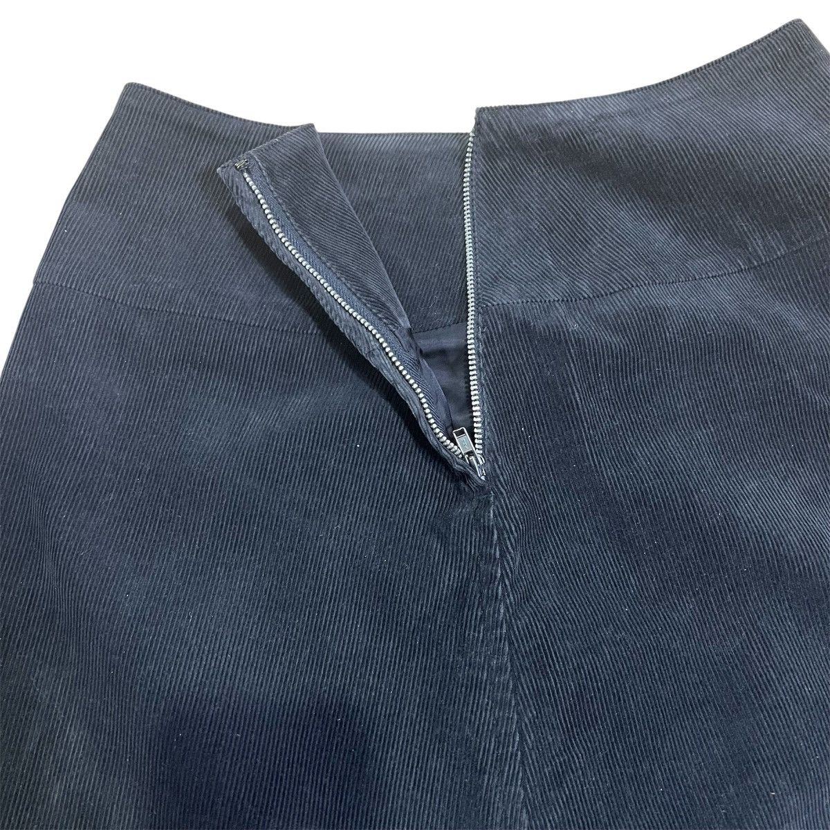 Y's WXYZ Y’S BY YOHJI YAMAMOTO CORDUROY SKIRT Size 25" / US 0 / IT 36 - 3 Thumbnail