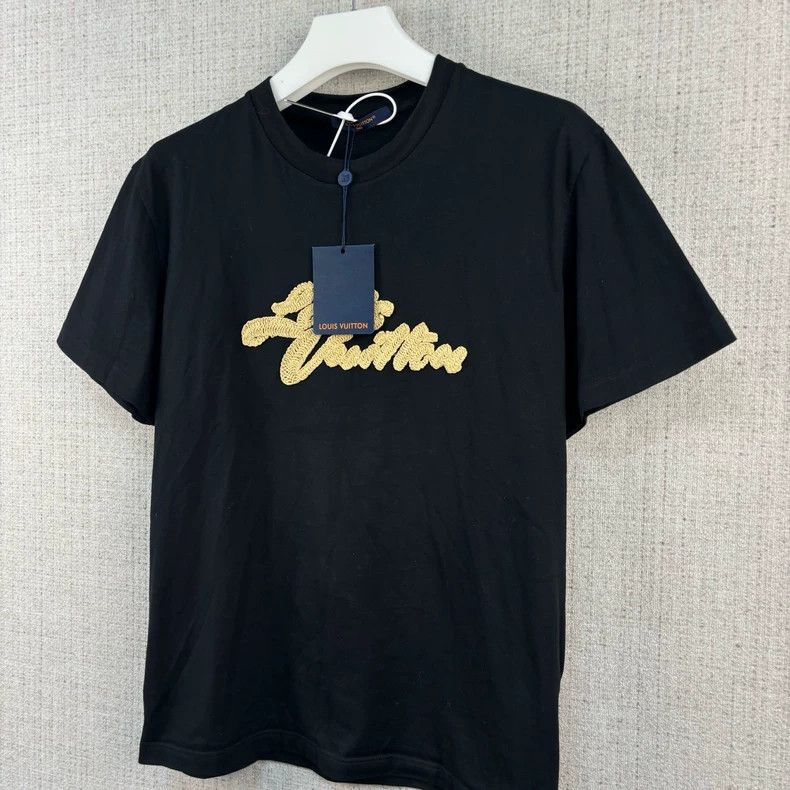 Louis Vuitton Louis Vuitton SS25 embroidered monogram logo round neck sh Size US L / EU 52-54 / 3 - 2 Thumbnail