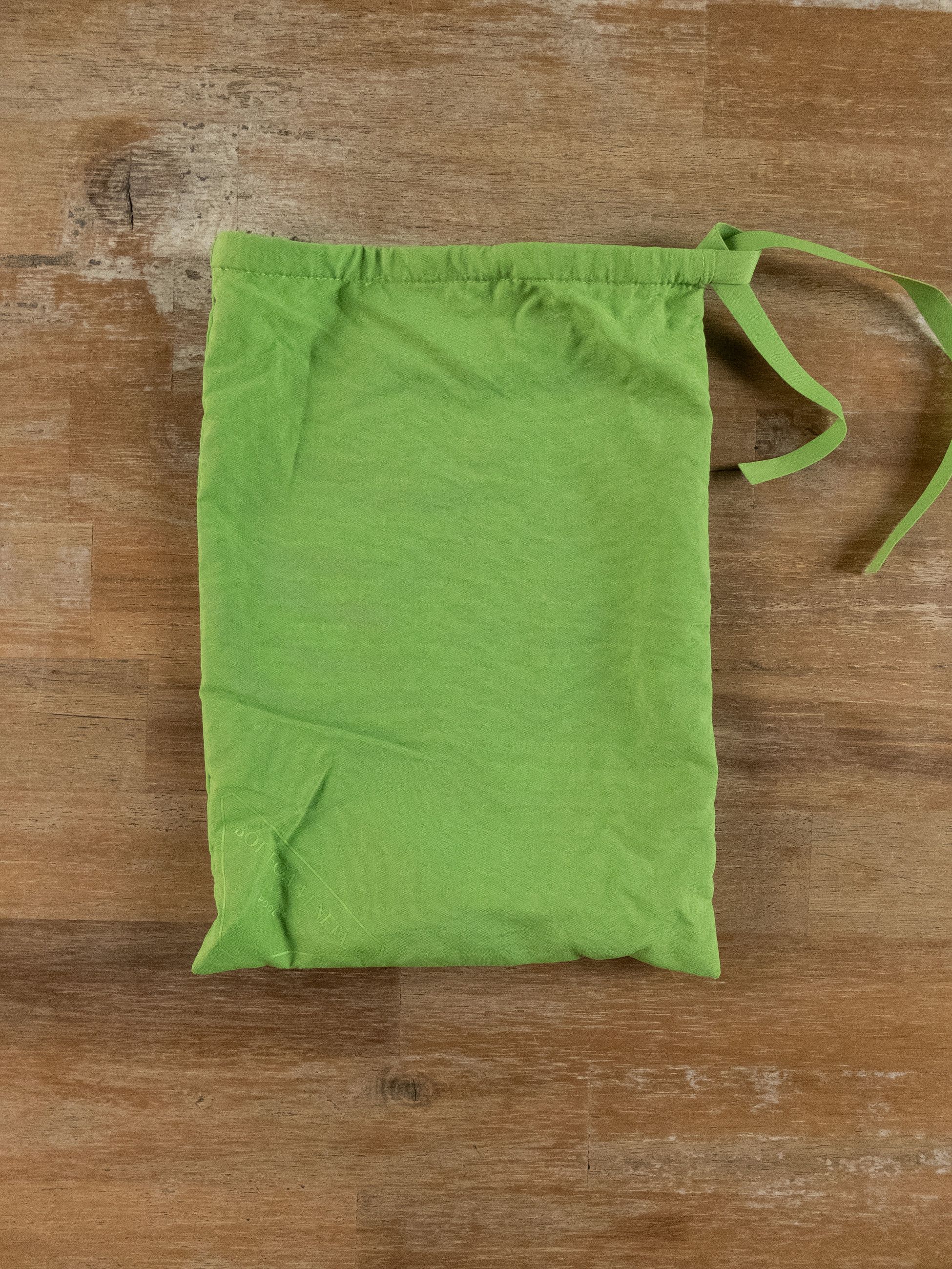Bottega Veneta BOTTEGA VENETA solid green logo waistband swim shorts Medium Size US 32 / EU 48 - 8 Thumbnail