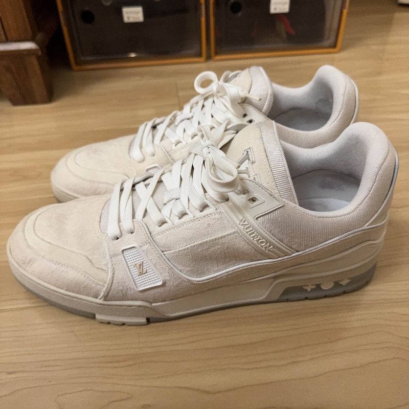 Louis Vuitton Louis Vuitton Classic Logo Trainer Sneakers for Men 0079 Size US 11 / EU 44 - 1 Thumbnail