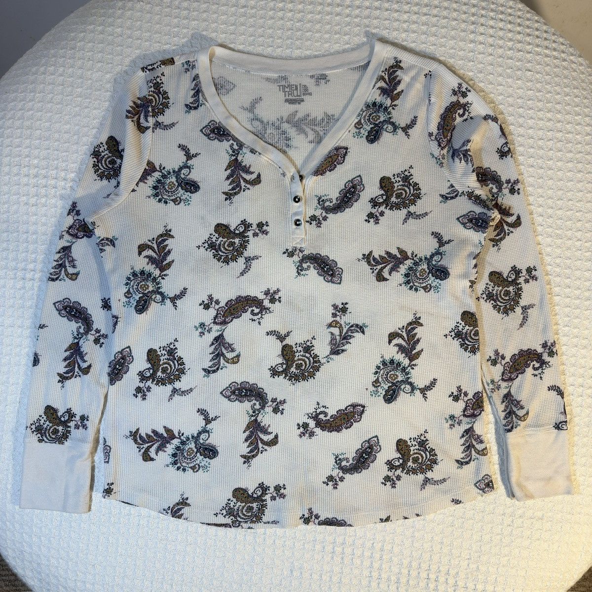 Other Time and Tru Paisley Waffle Knit Long Sleeve (XL) Size XL / US 12-14 / IT 48-50 - 1 Thumbnail
