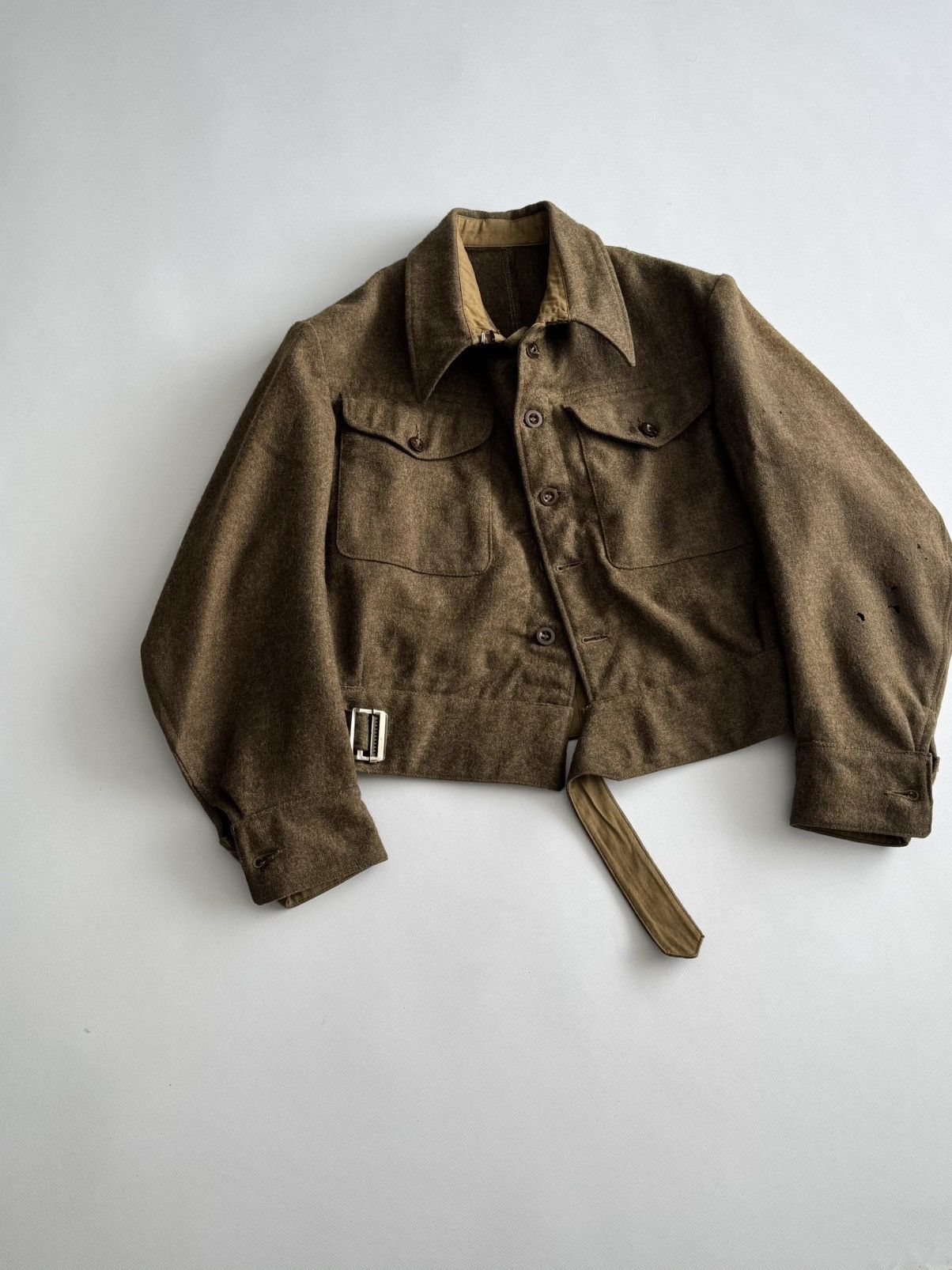 Vintage Vintage 1940s WW2 British Army 'Captain' Battledress Blouse Size US M / EU 48-50 / 2 - 3 Thumbnail