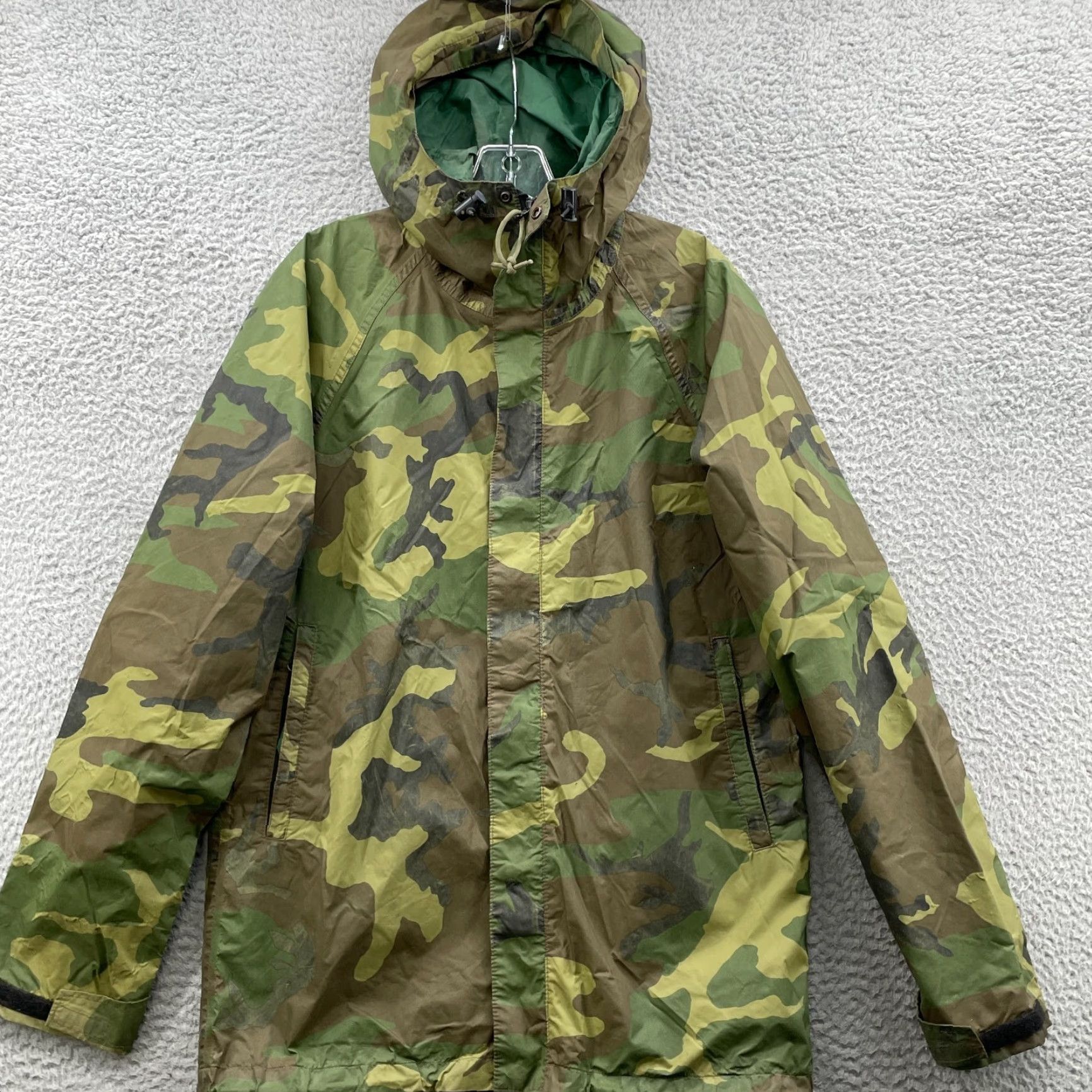 Vintage VINTAGE US Army Goretex Windbreaker Parka Jacket Mens Medium Camo Workwear Utility Size US M / EU 48-50 / 2 - 3 Thumbnail