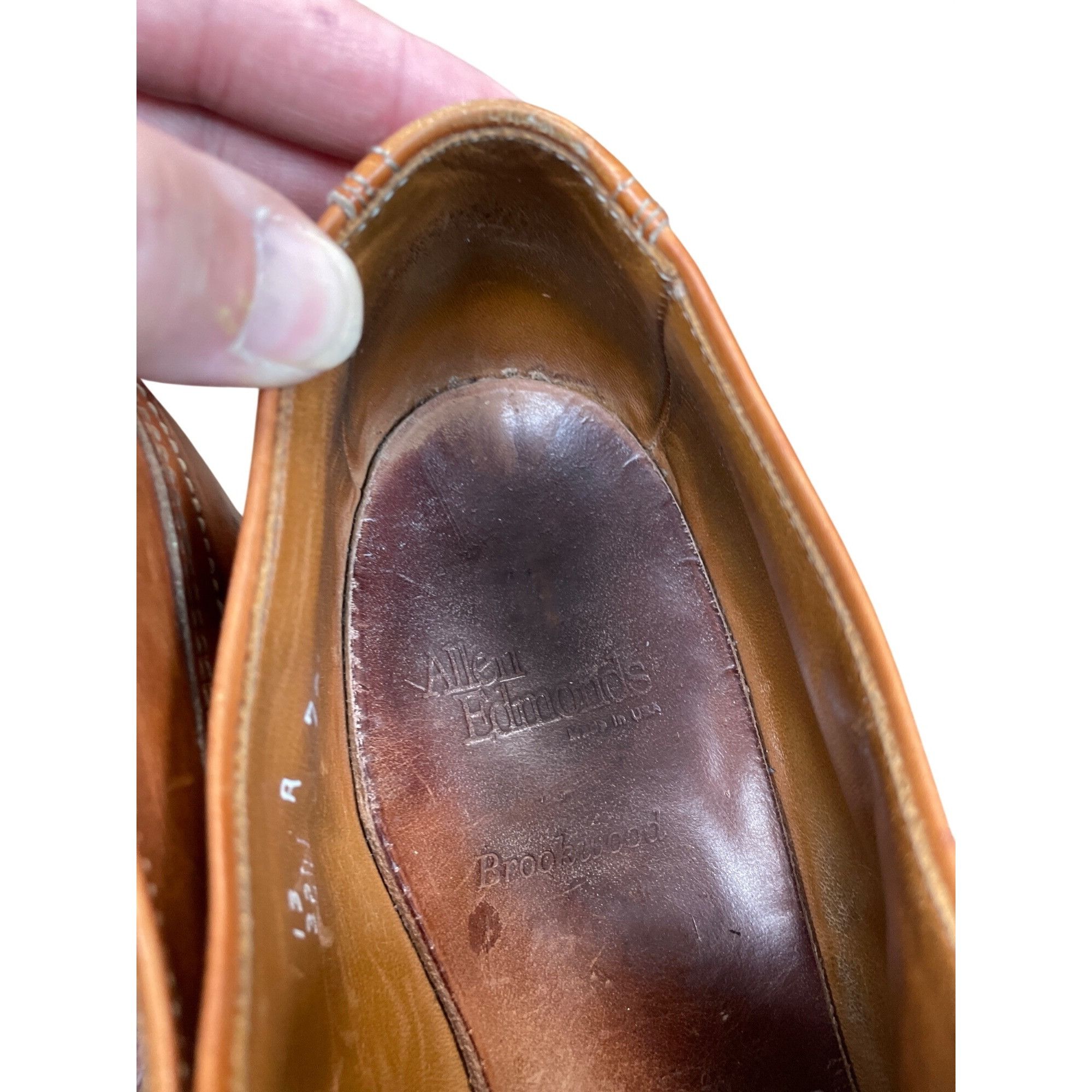 Allen Edmonds Allen Edmonds Brookwood mens brown leather cap toe oxford sh Size US 13 / EU 46 - 9 Thumbnail