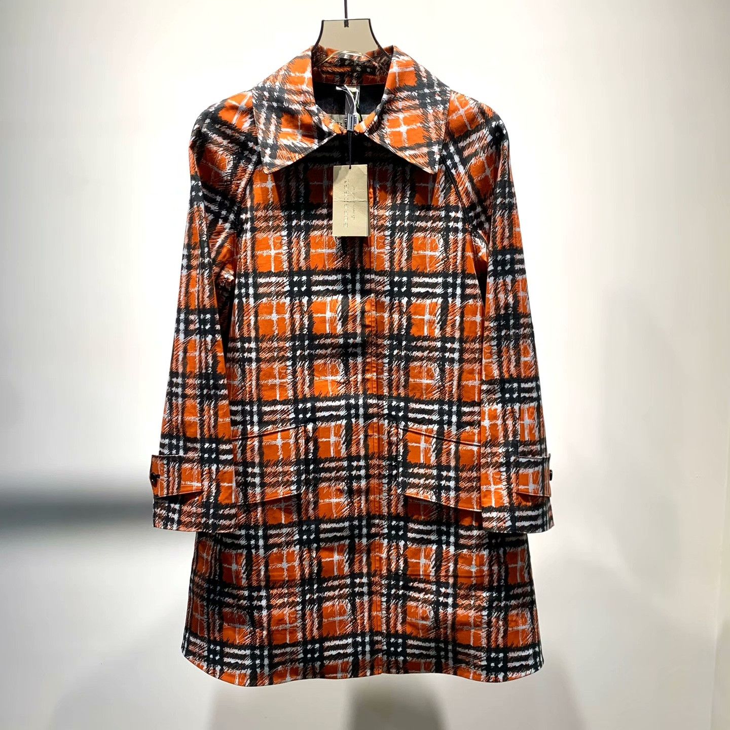 Burberry Burberry Graphic Plaid Coat 8 Women Size XS / US 0-2 / IT 36-38 - 1 Thumbnail