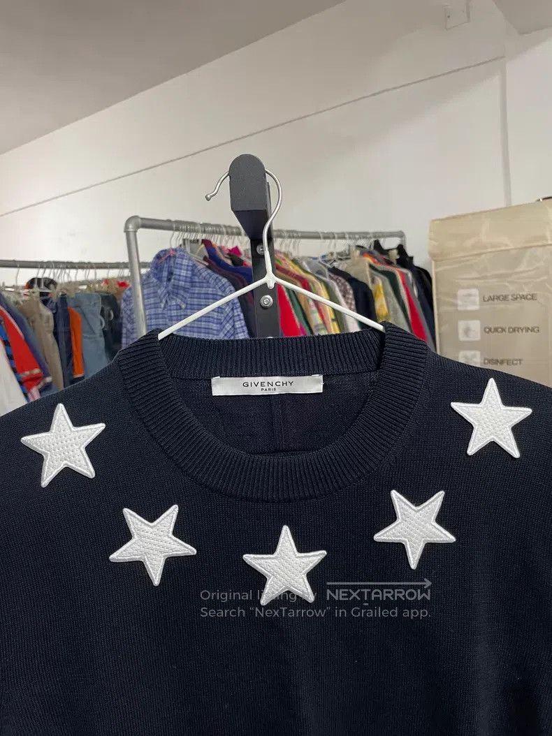 Givenchy Givenchy Crew Neck Star Knit Sweater Size US M / EU 48-50 / 2 - 6 Thumbnail