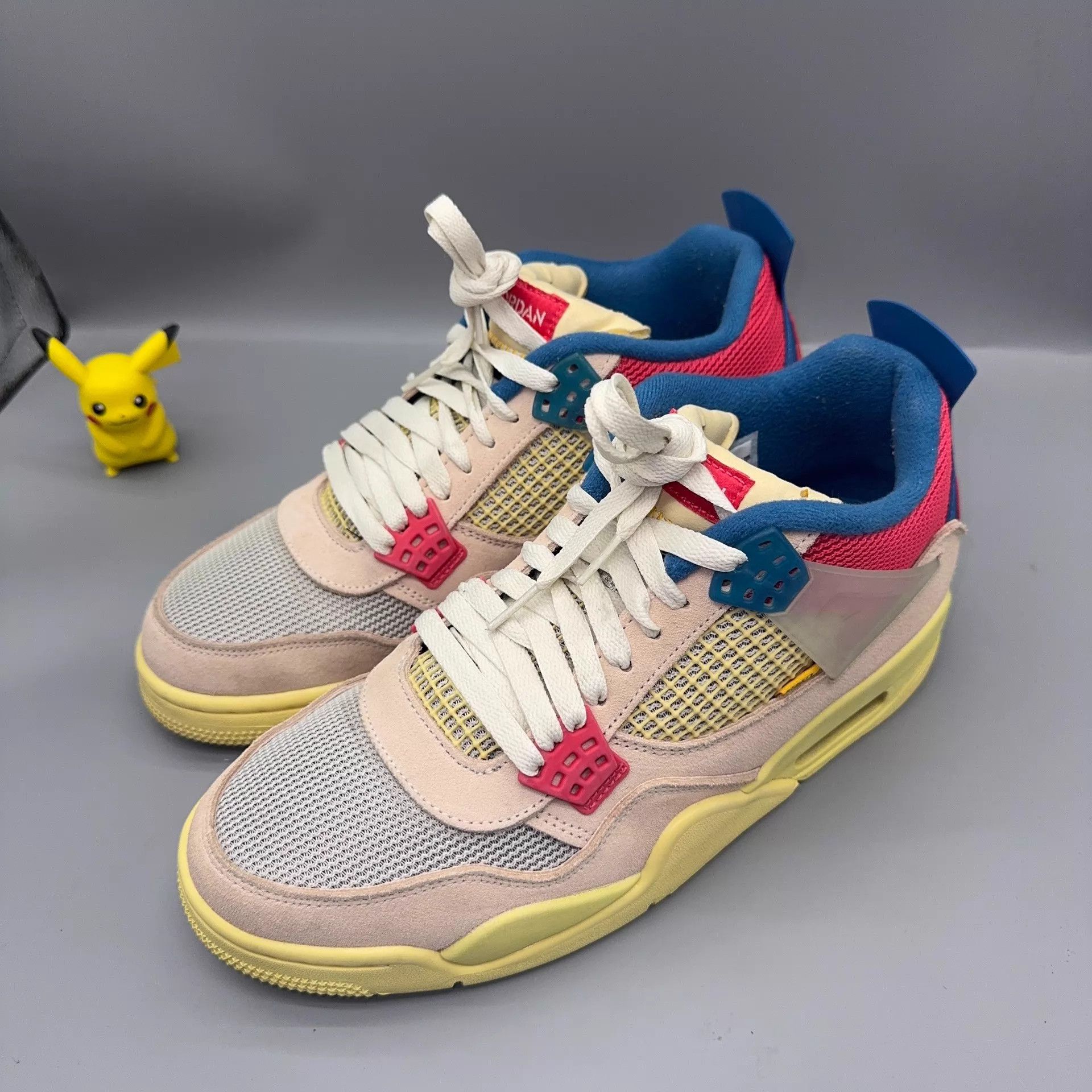 Nike Jordan AJ4 Union Pink Blue 43 DC9533-800 Size US 9.5 / EU 42-43 - 1 Thumbnail