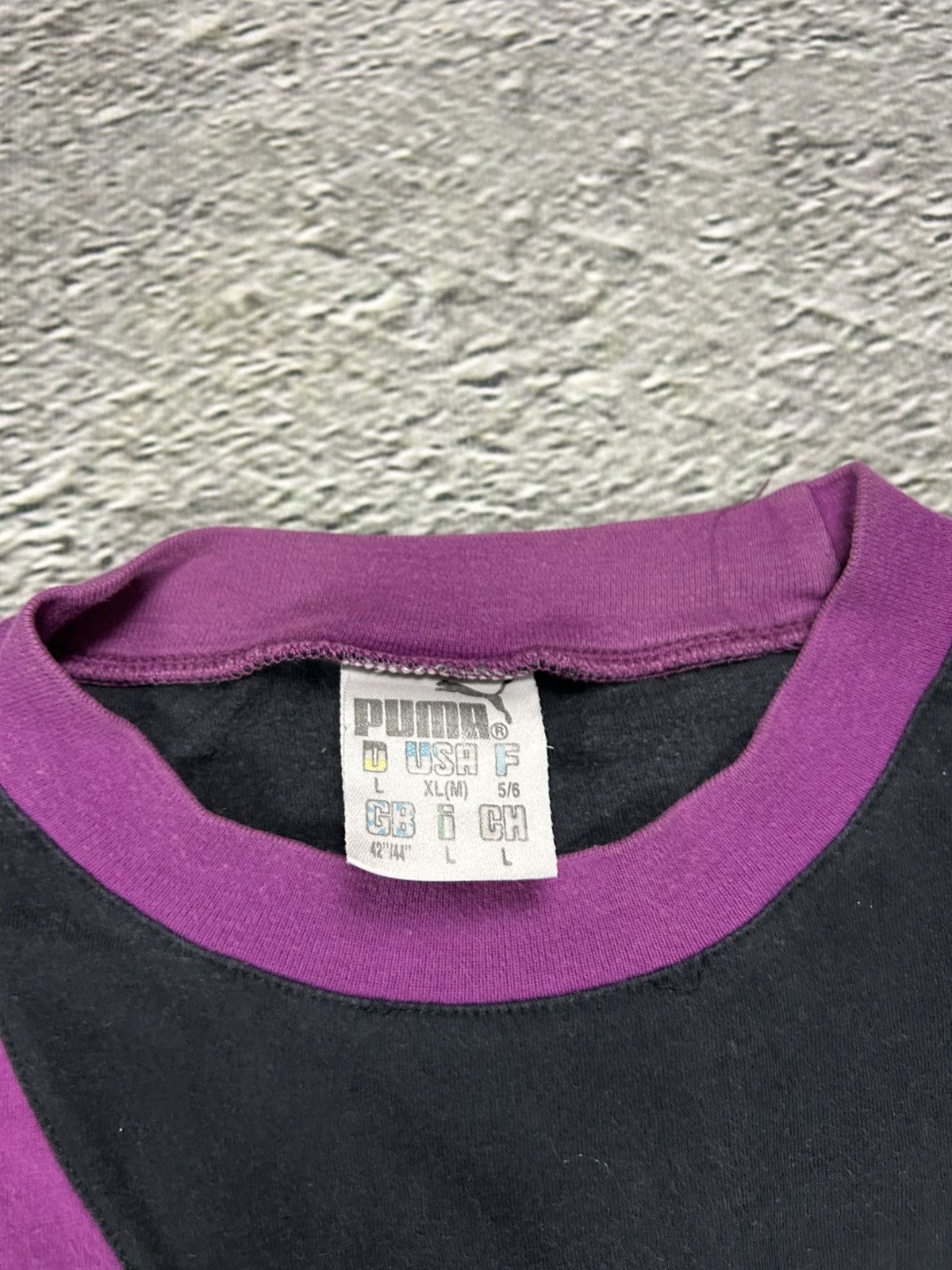 Puma Puma vintage t-shirt 90s purple black big logo Size US L / EU 52-54 / 3 - 3 Thumbnail