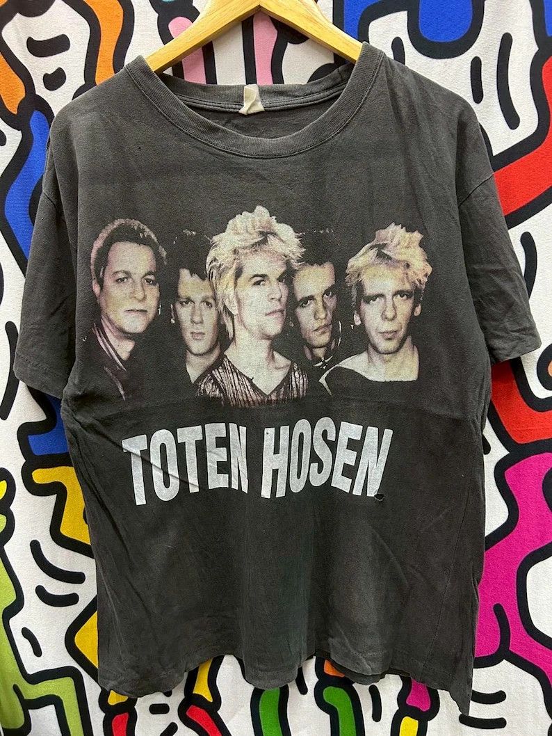 Vintage Vintage 90s Toten Hosen Band tshirt size XL Size US XL / EU 56 / 4 - 2 Thumbnail