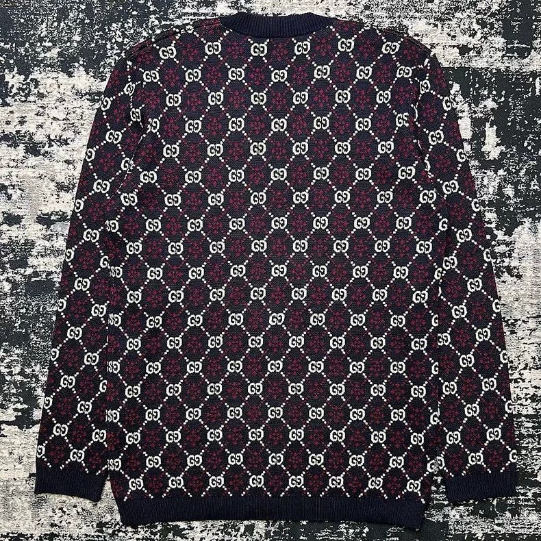 Gucci gucci burgundy logo v-neck knit sweater Size US M / EU 48-50 / 2 - 2 Thumbnail