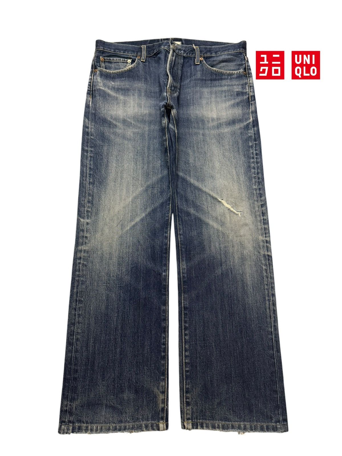 Uniqlo Vintage Y2K Japanese Uniqlo Blue Faded Wash Distress Loose Size US 34 / EU 50 - 1 Thumbnail