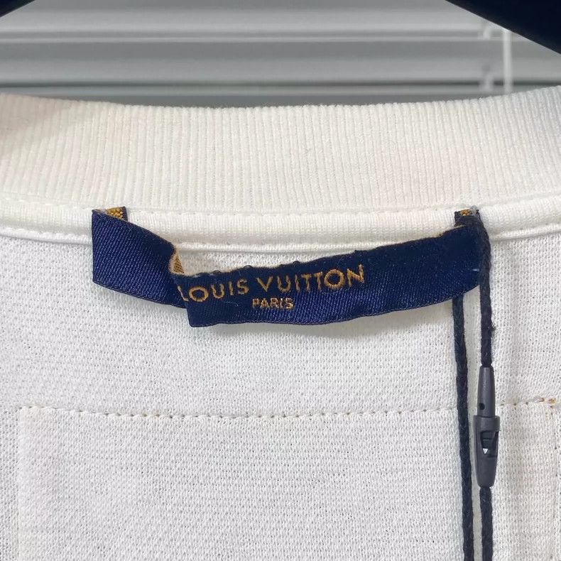 Louis Vuitton Louis Vuitton Ocean beaded dark pattern full logo short sle Size US XL / EU 56 / 4 - 3 Thumbnail