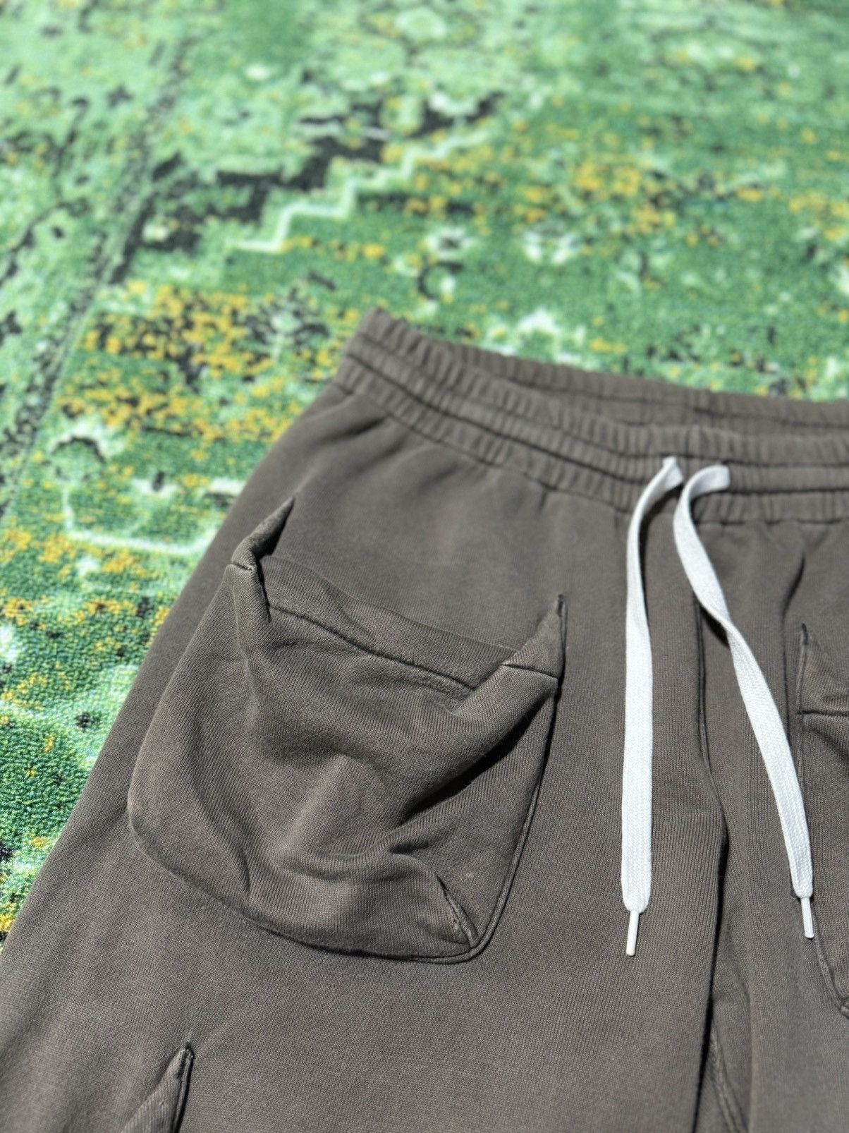 Number (N)ine Number (N)ine SS05 “Nightcrawler” Multi-Pocket Cargo Capris Size US 30 / EU 46 - 6 Thumbnail