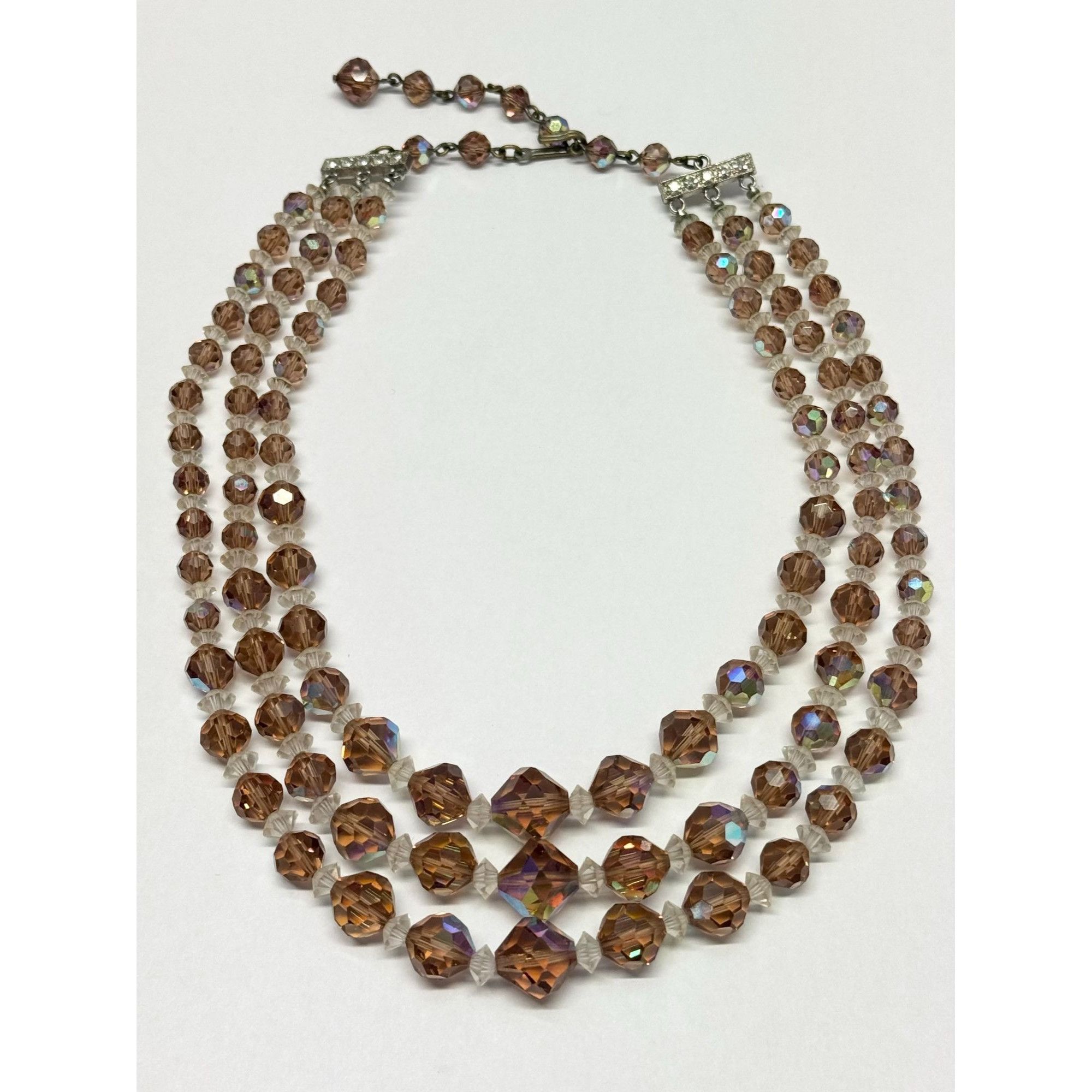 Vintage Vintage three strand crystal beaded necklace Size ONE SIZE - 2 Thumbnail