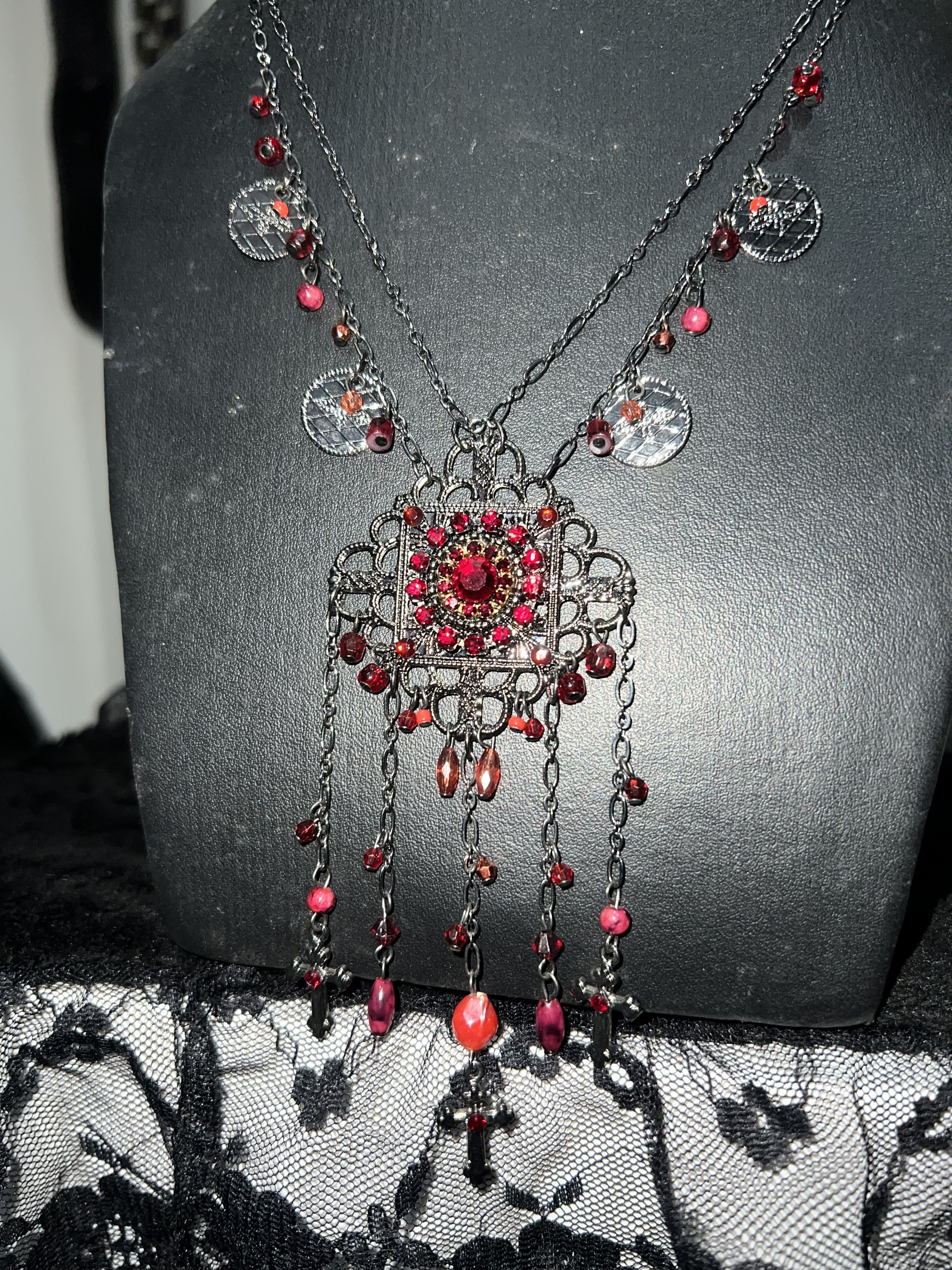 Japanese Brand Gothic Victorian Red Necklace 🥀 Size ONE SIZE - 5 Thumbnail