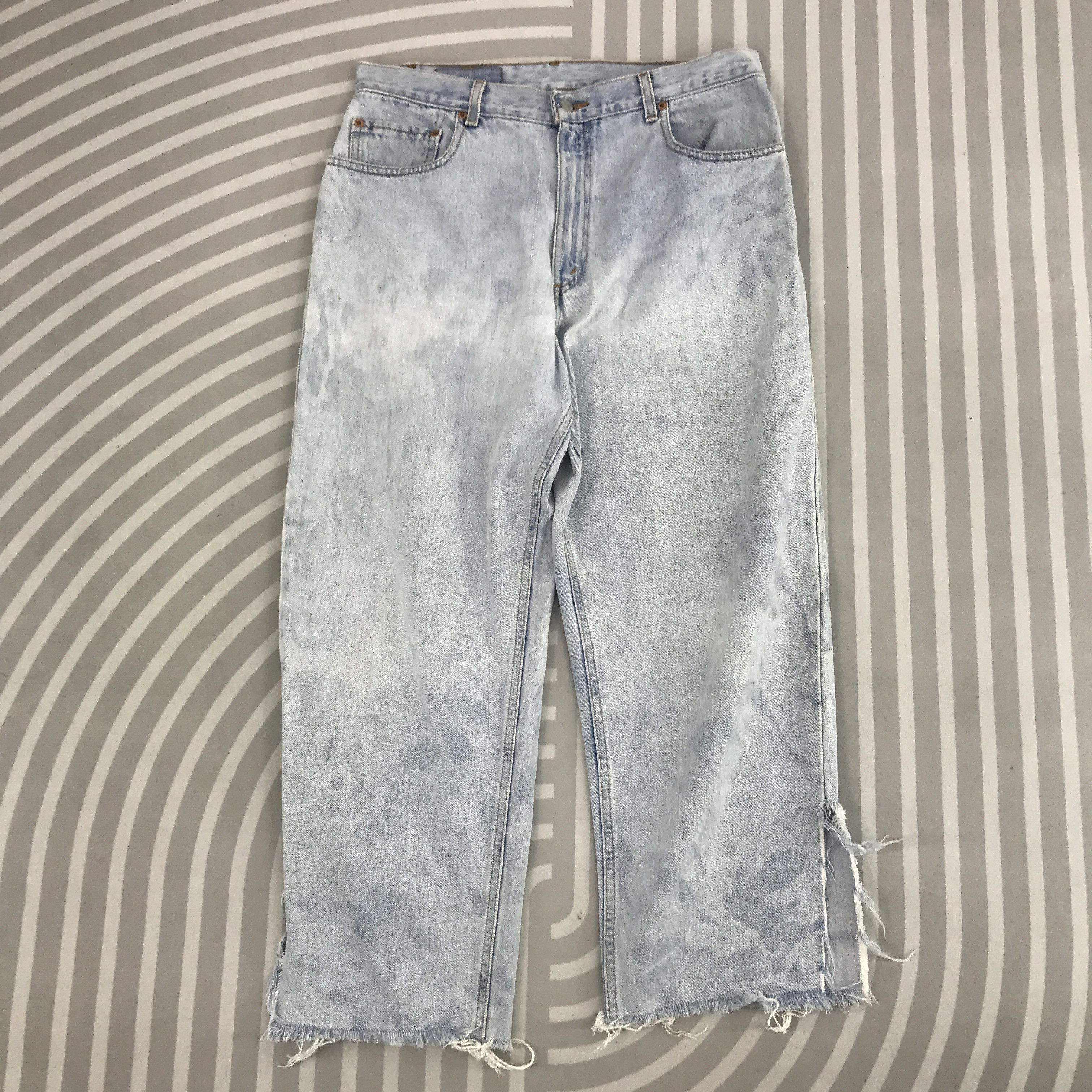 Levi's × Vintage Vintage Levi's Baggy Denim Distressed jeans pants Size US 33 - 1 Thumbnail