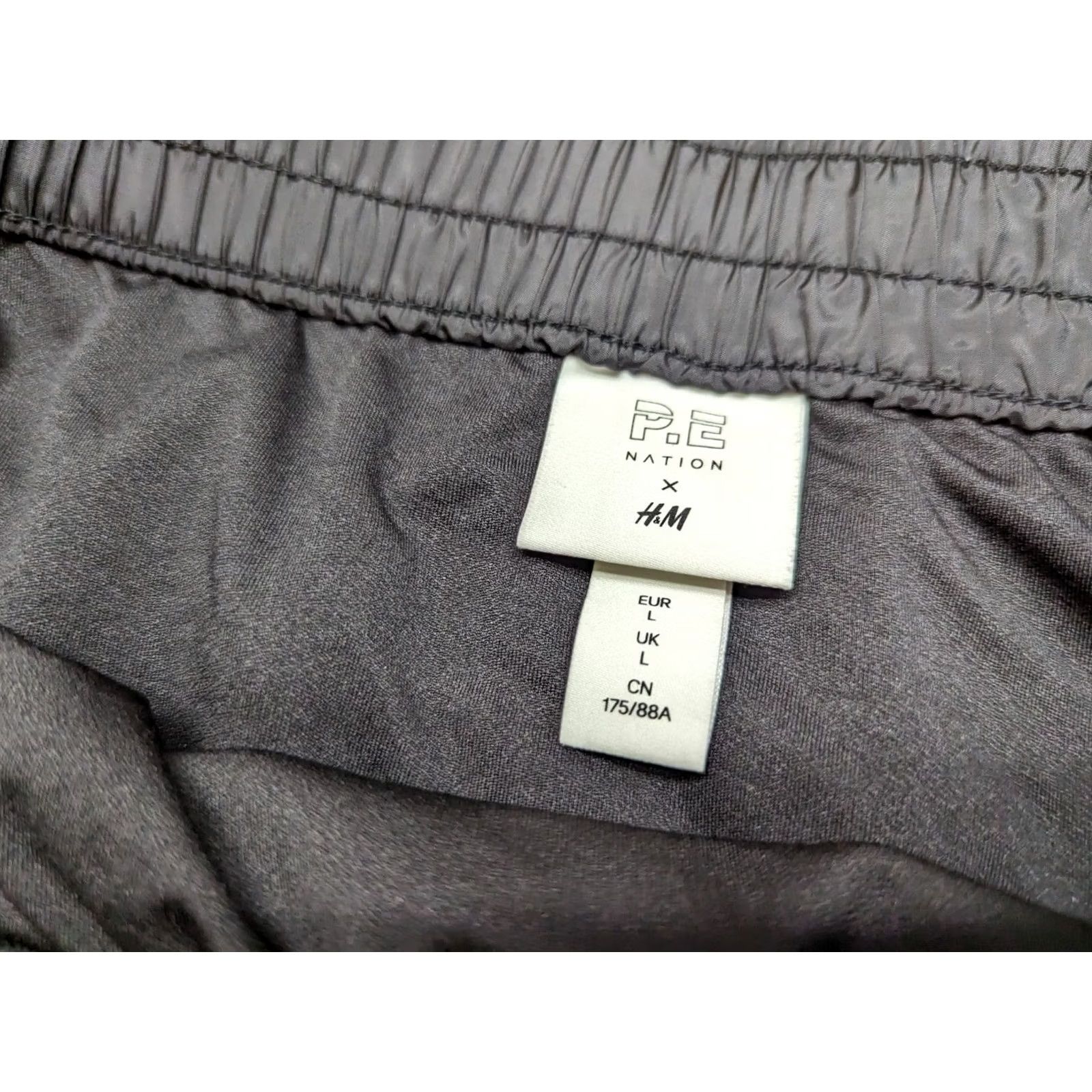 H&M PE Nation X H&M Women’s Shorts L Black Elastic Waist Gym Run Logo Sports Activewear Casual Athletic Compression Womens Short Size 36" / US 14 / IT 50 - 6 Thumbnail