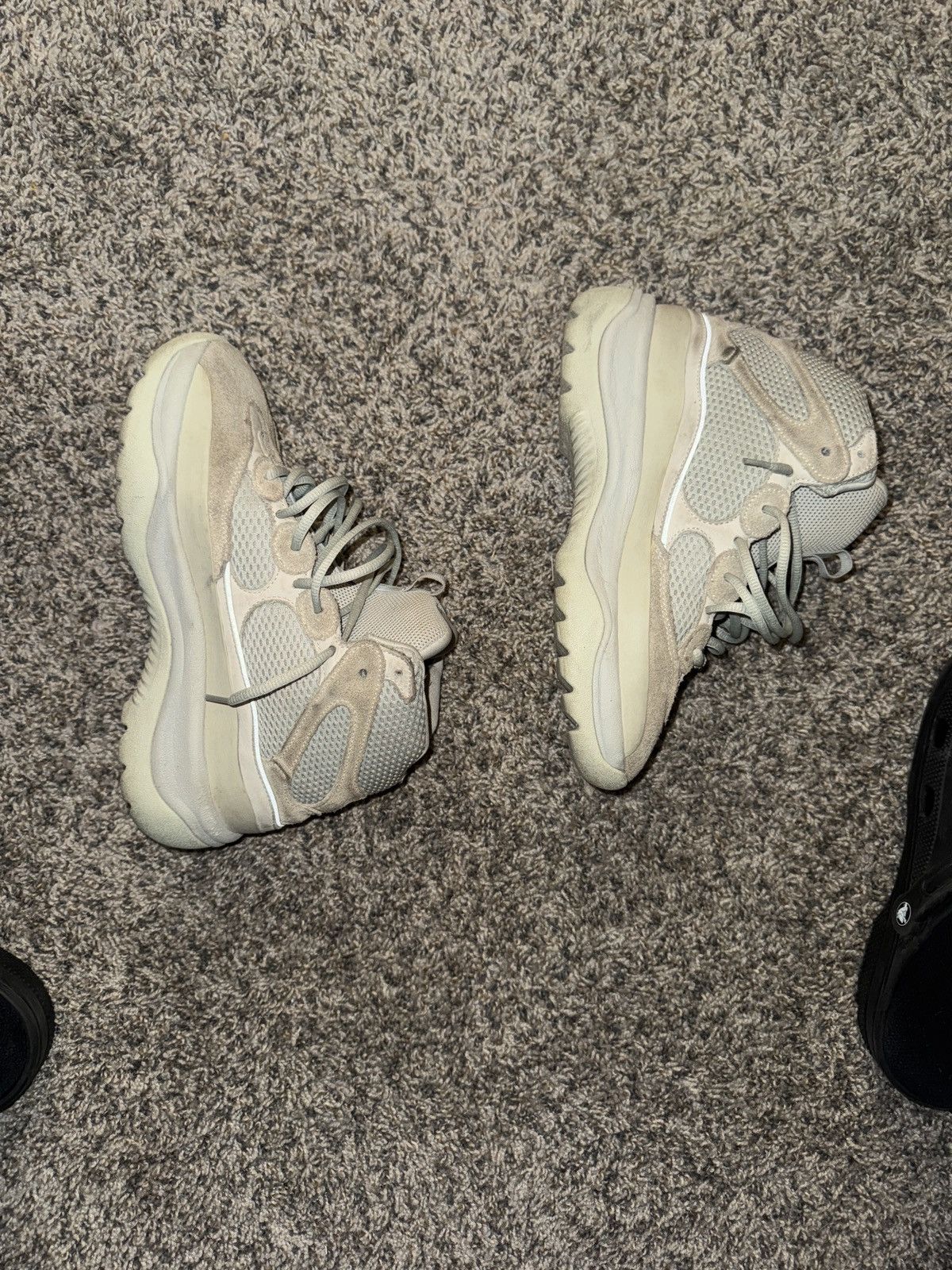 Yeezy Yeezy Boots Size US 9 / EU 42 - 2 Thumbnail