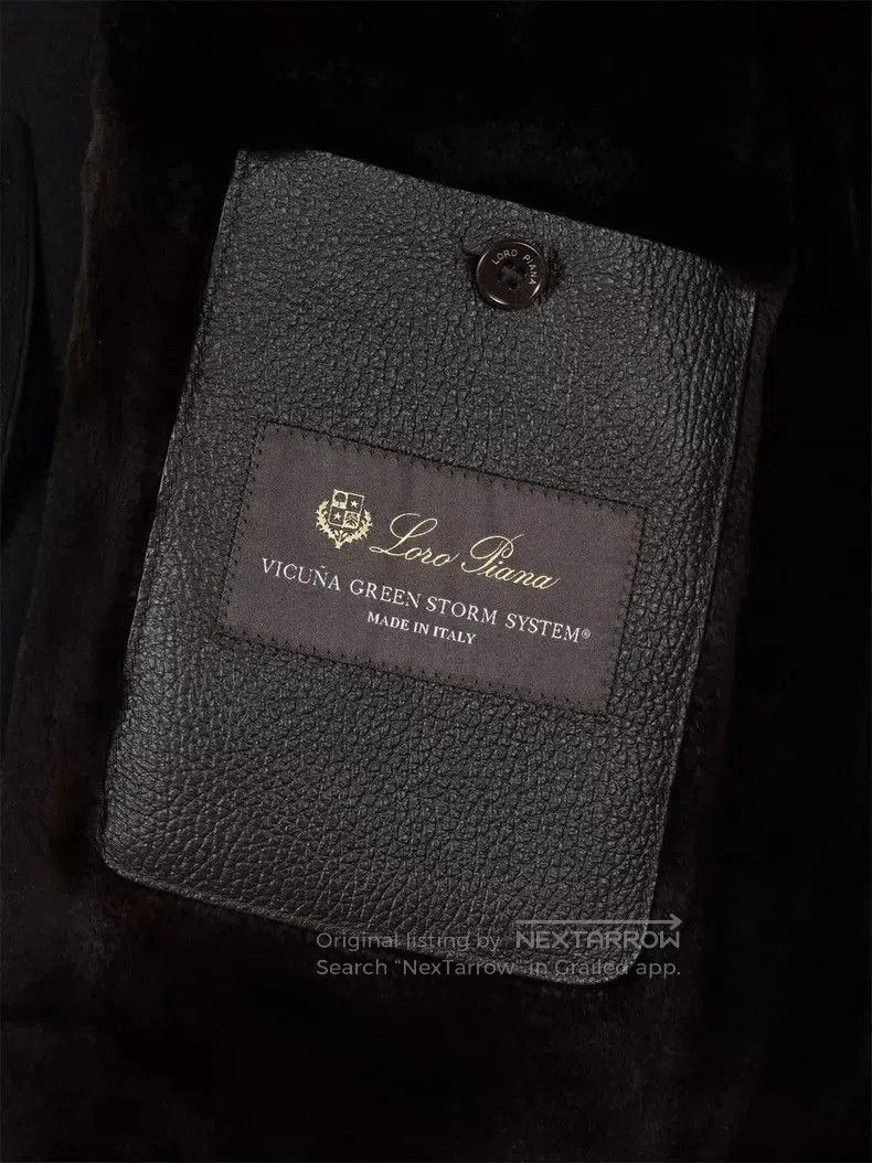 Loro Piana Loro Piana Black Fur Coat. Size US S / EU 44-46 / 1 - 4 Thumbnail