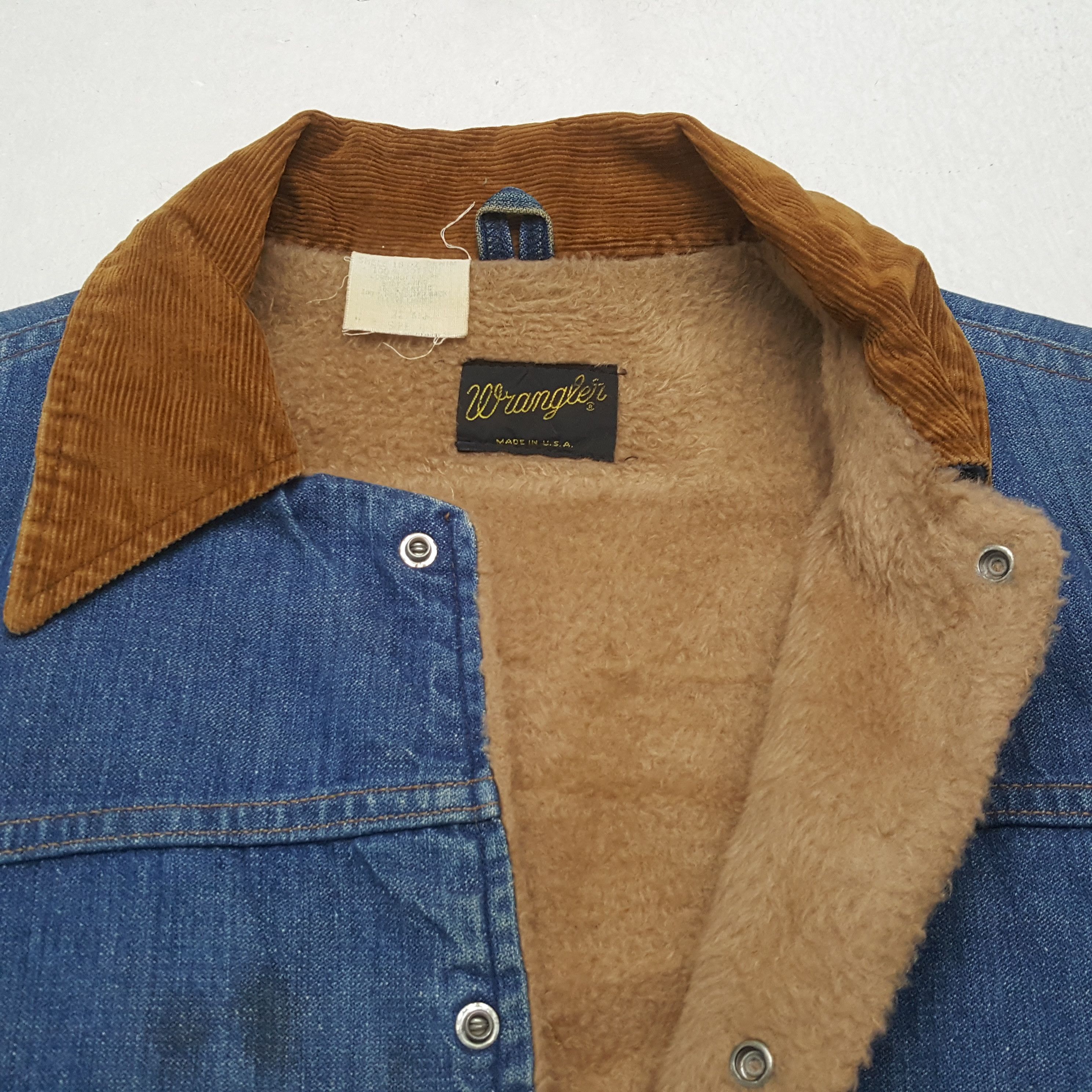 Wrangler Wrangler Fashion Classic Style Jacket C302N7 Size US M / EU 48-50 / 2 - 9 Thumbnail