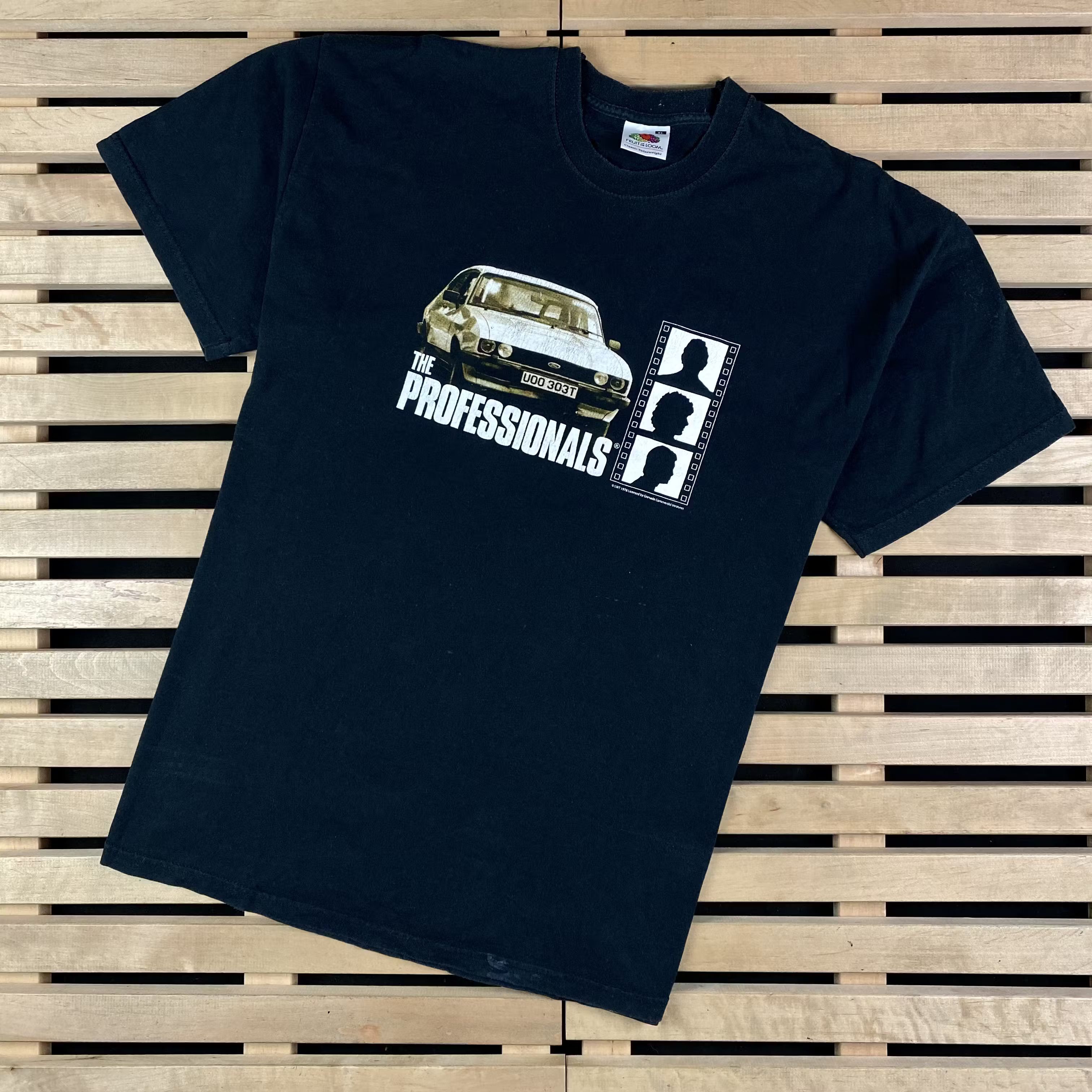 Vintage Mens Vintage T Shirt Ford Mustang The Professionals Size XL Size US XL / EU 56 / 4 - 1 Thumbnail