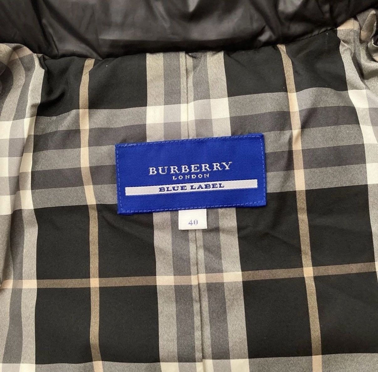 Burberry Blue Label Black Down Jacket Hooded Fur Detachable