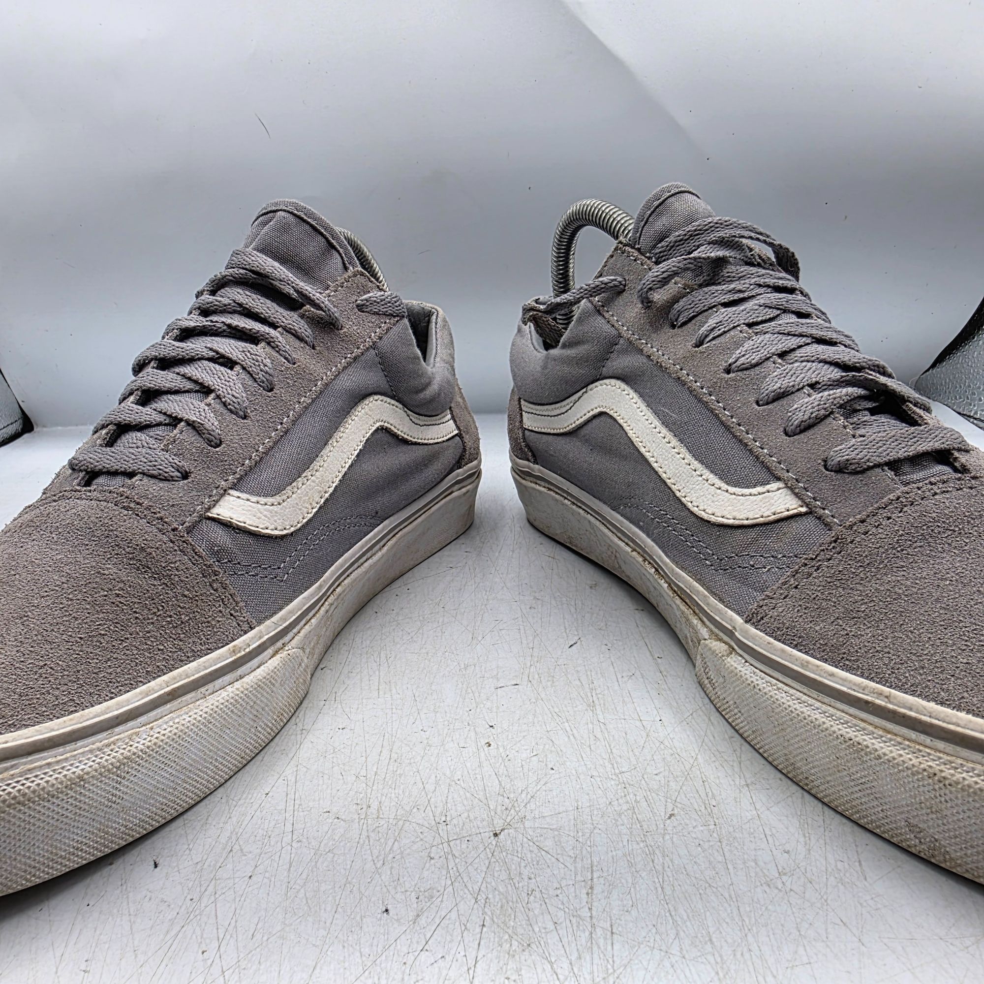 Vans Vans Old Skool Mens Size 10 Gray White Sneaker Shoes Skate C Size US 10 / EU 43 - 3 Thumbnail