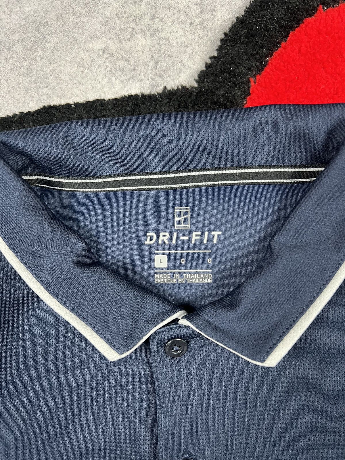 Nike Nike Court Tennis Dri-Fit Polo Blue Y2K Shirt Size US L / EU 52-54 / 3 - 7 Thumbnail