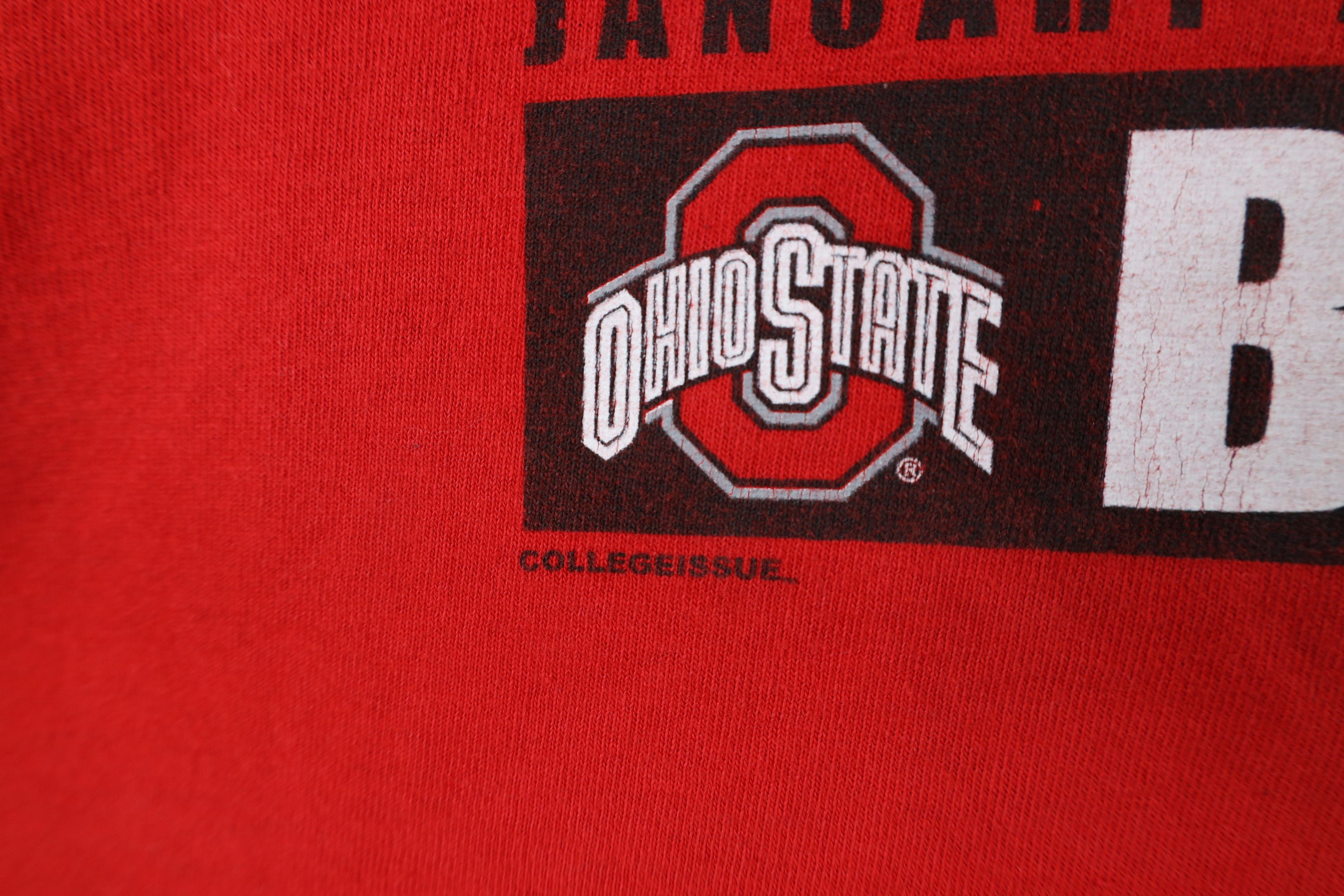 Vintage Vintage Y2K 2008 Ohio State University Football T-Shirt Size US L / EU 52-54 / 3 - 6 Thumbnail