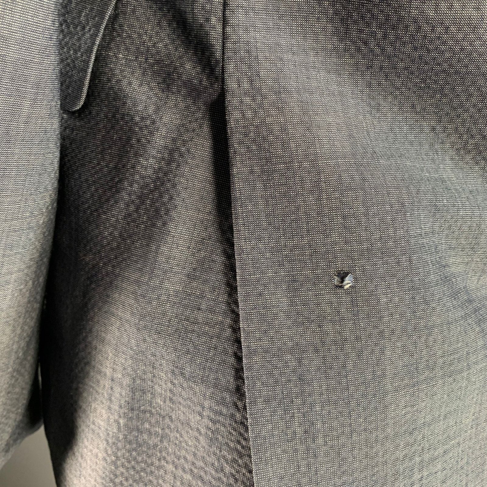 John Varvatos JOHN VARVATOS Size 40 Blue Wool Blend Notch Lapel Suit Size 40R - 5 Thumbnail