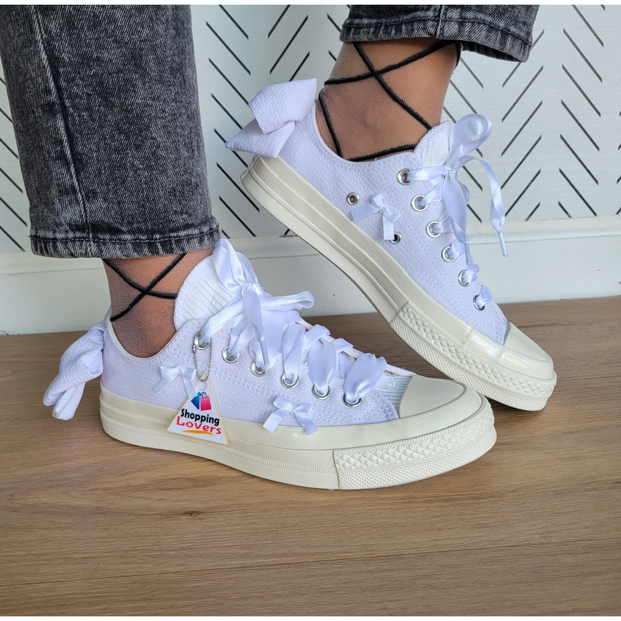 Converse ⭐Converse Chuck 70 OX Bow Sz 9 Womens Shoes Retro Sneakers W Size US 9 / IT 39 - 1 Thumbnail