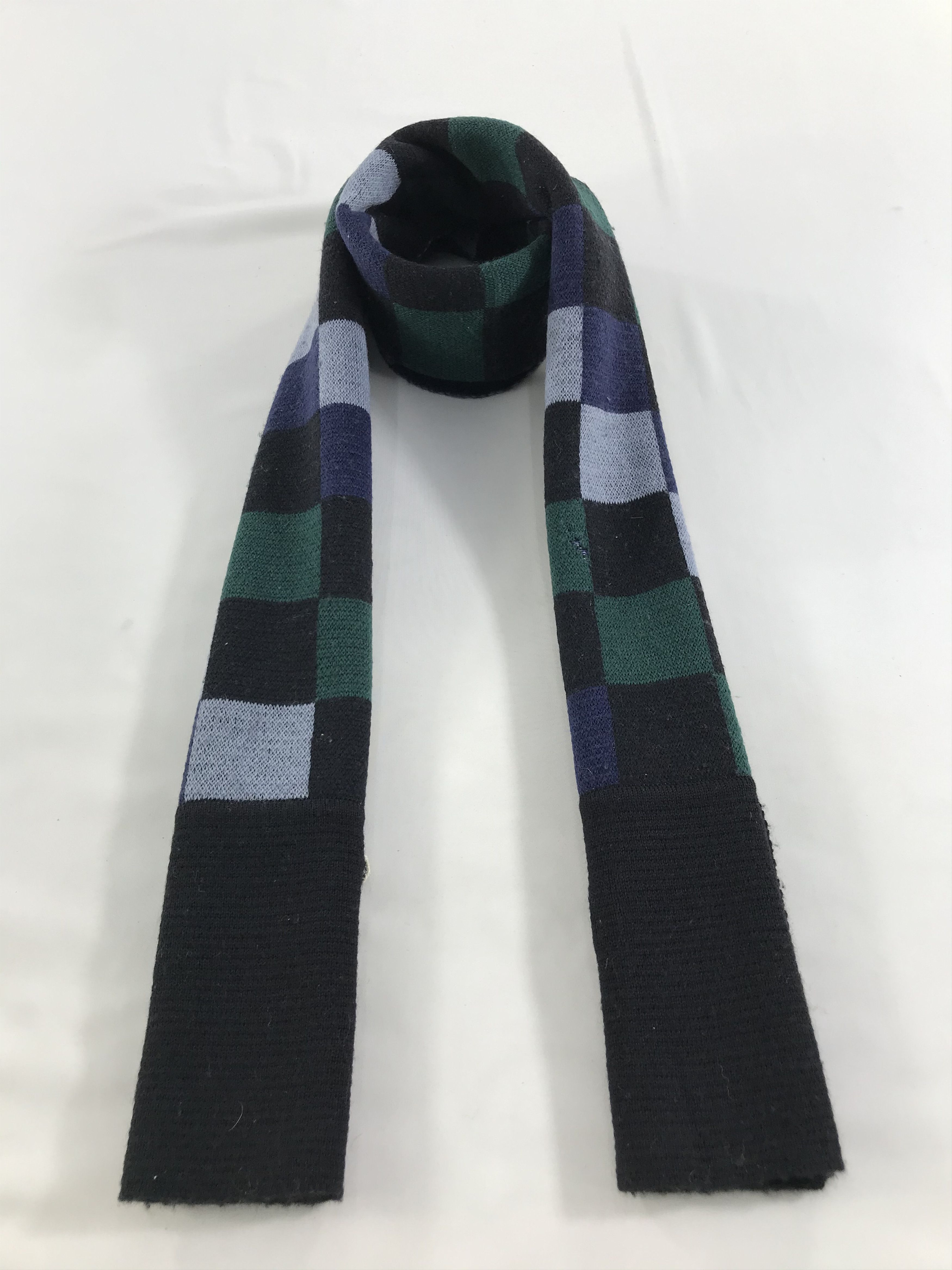 Lacoste Lacoste Checkered Wool Scarf Muffler V132 Size ONE SIZE - 1 Thumbnail