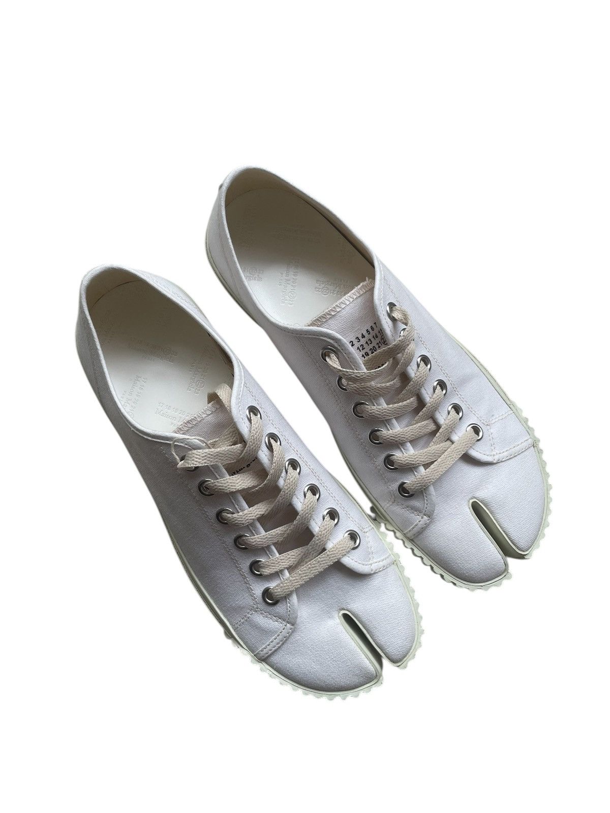 Maison Margiela Maison Margiela Tabi Sneakers Size US 9 / EU 42 - 2 Thumbnail
