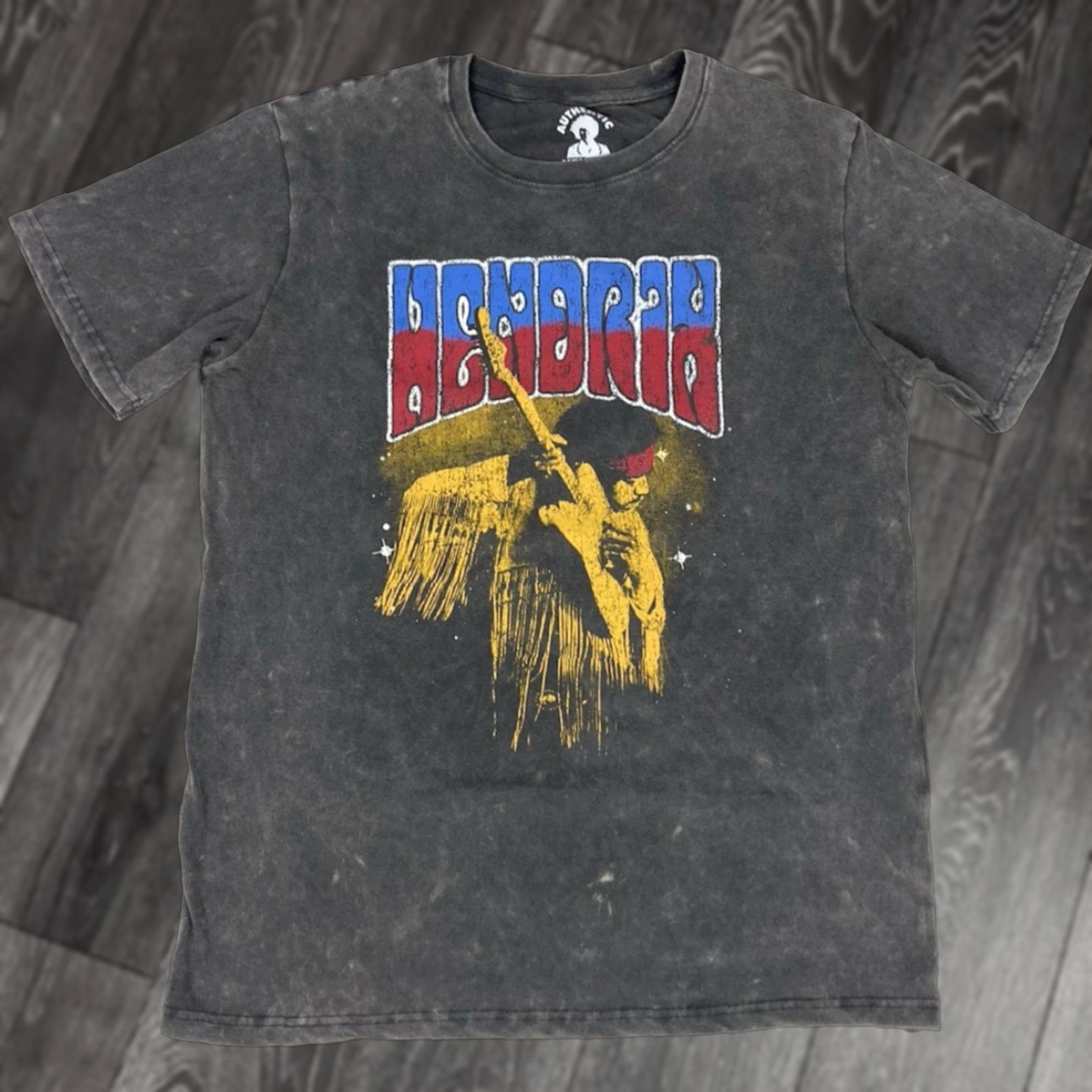 Vintage VINTAGE Jimi Hendrix Graphic T-shirt Men Medium Gray Washed Short Sleeve Music Apparel Shirts Size US M / EU 48-50 / 2 - 1 Thumbnail