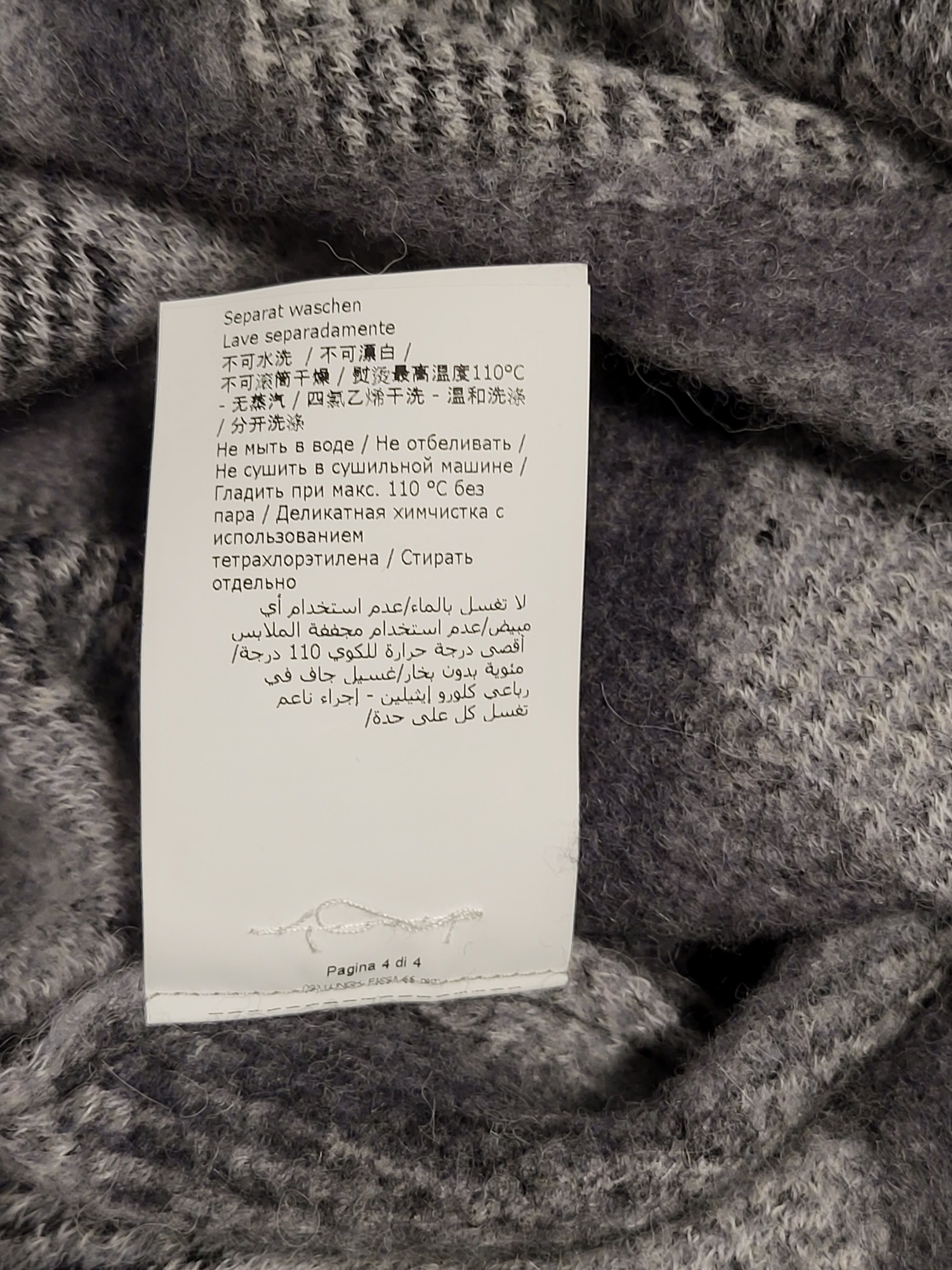 Moschino Grey Argyle Wool Cardigan Size US L / EU 52-54 / 3 - 8 Thumbnail