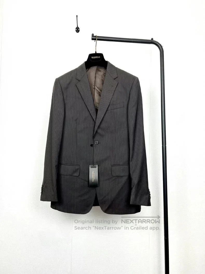 Valentino Valentino Men's Wool Suit Set. Size US M / EU 48-50 / 2 - 4 Thumbnail