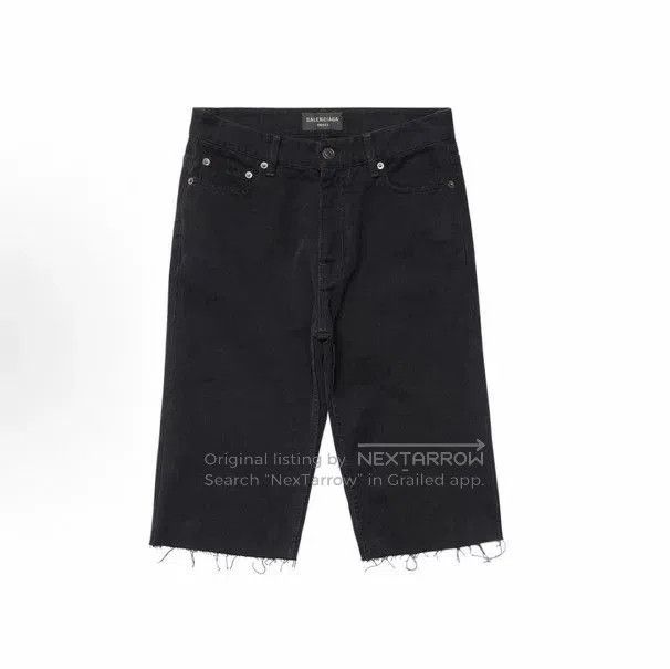 Balenciaga Balenciaga Fringe Denim Shorts. Size US 26 / EU 42 - 1 Thumbnail