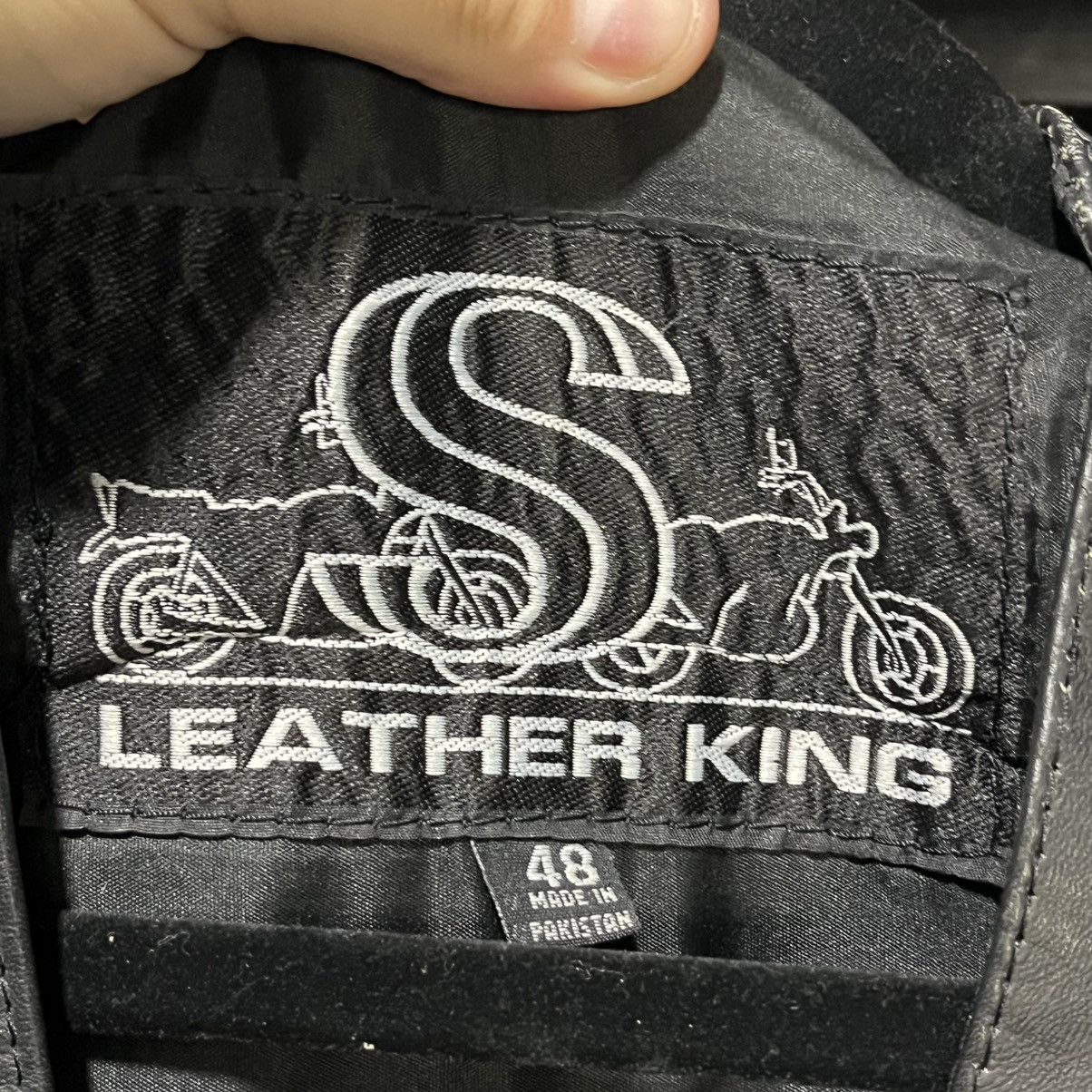 Harley Davidson VINTAGE 90s HARLEY DAVIDSON PATCH BIKER GRUNGE LEATHER VEST Size US M / EU 48-50 / 2 - 8 Thumbnail