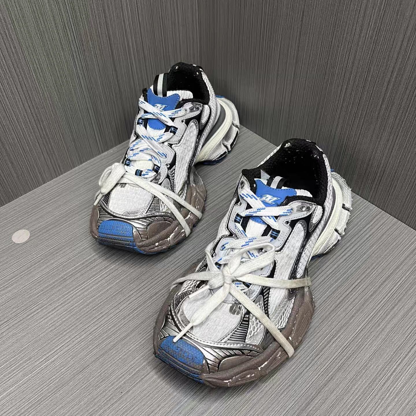 Balenciaga Balenciaga Sneaker K15 Size US 6 / EU 39 - 1 Thumbnail