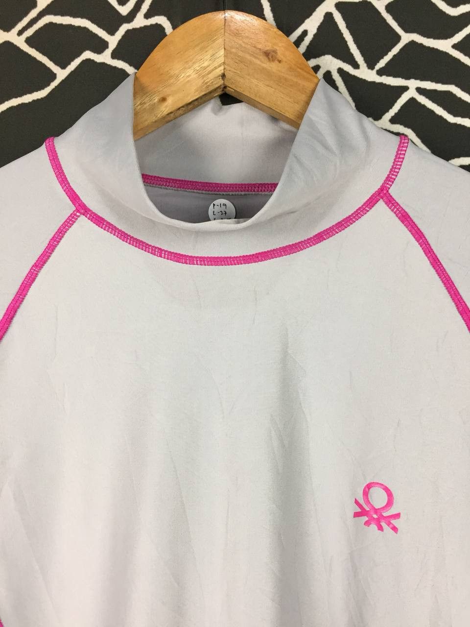 United Colors Of Benetton United Colors of Benetton Rash Guard Performance Top Size US M / EU 48-50 / 2 - 3 Thumbnail