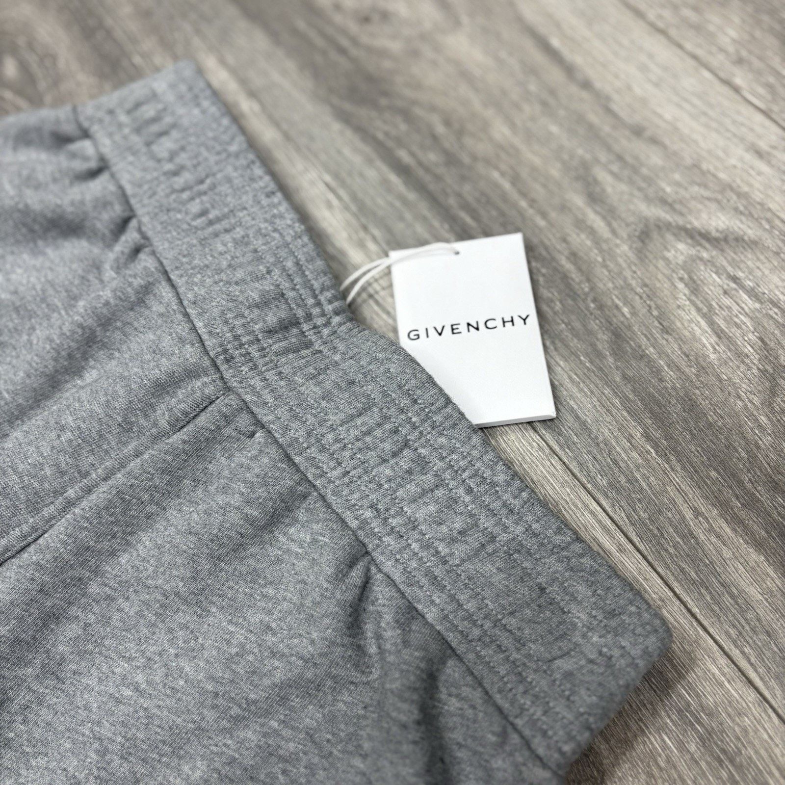 Givenchy Givenchy Latex Band Shorts ' Light Grey Melange ' | NEW! Size US 34 / EU 50 - 11 Thumbnail