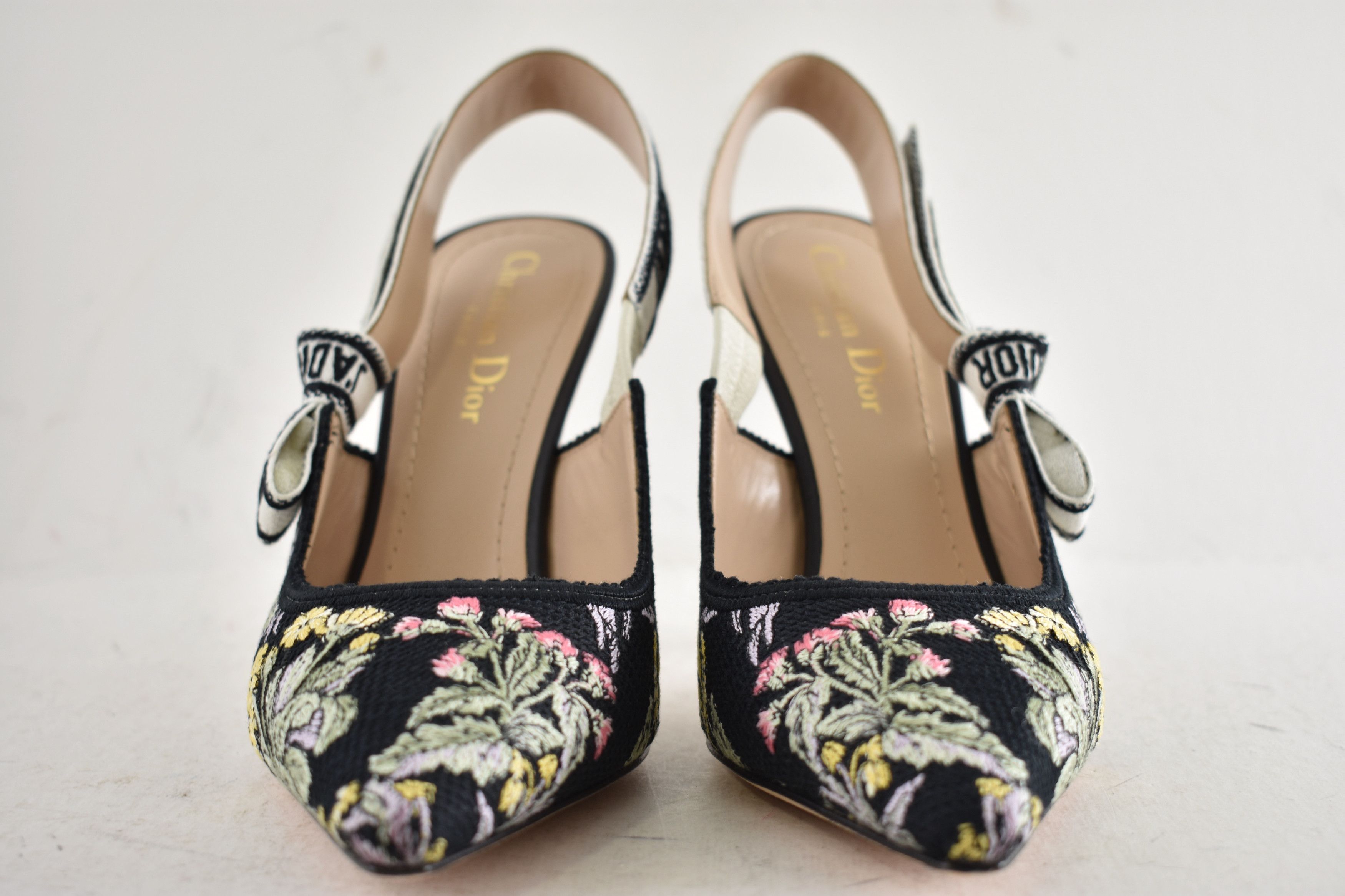 Dior Dior J'adior Chardons Floral Slingback Pump Sandal Heel 38 Size US 8 / IT 38 - 9 Thumbnail